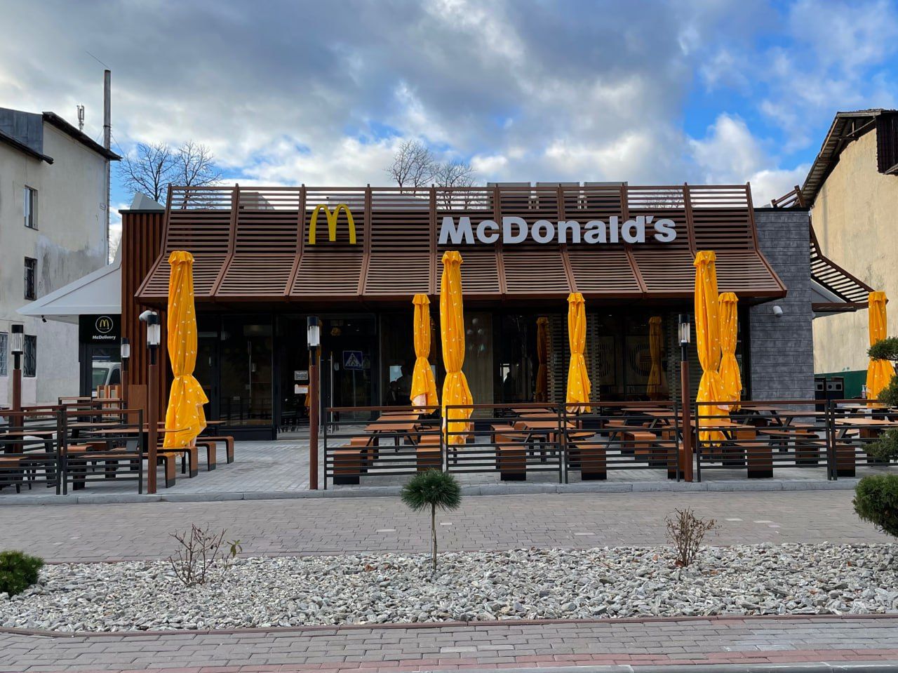 McDonald's открыл ресторан в Яремче McDonald's открыл ресторан в Яремче