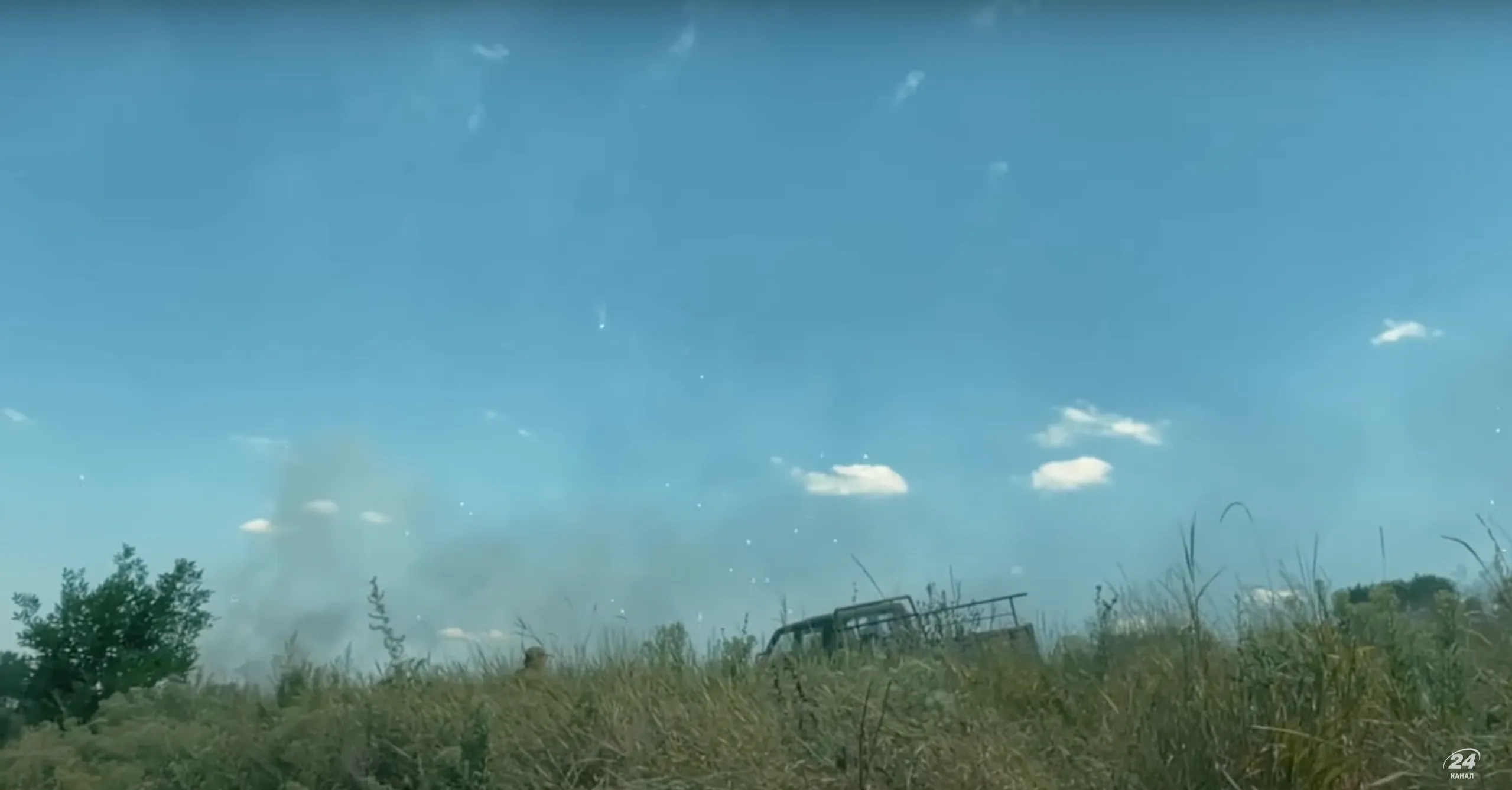 Росіяни нещадно засипали фосфором Красногорівку Росіяни нещадно засипали фосфором Красногорівку