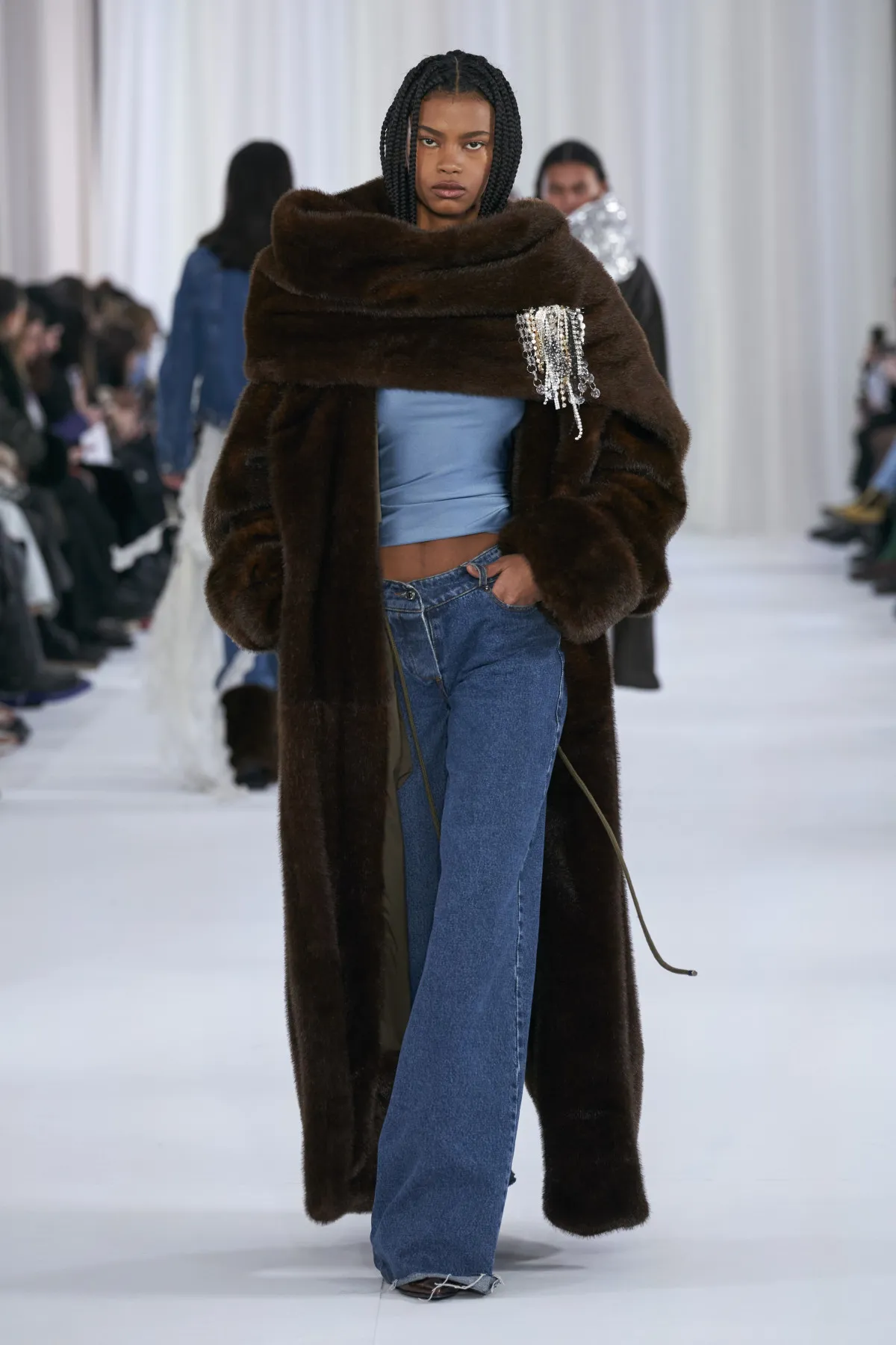 Модні джинси на зиму Модні джинси на зиму