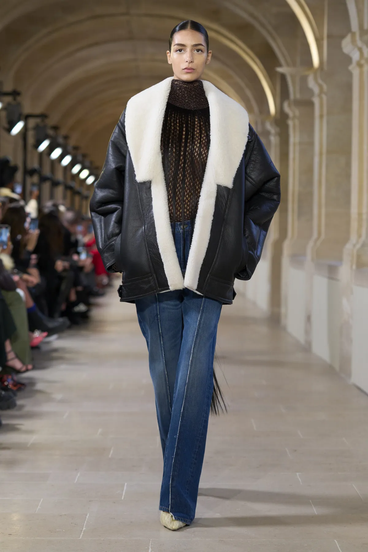 Модні джинси на зиму Модні джинси на зиму