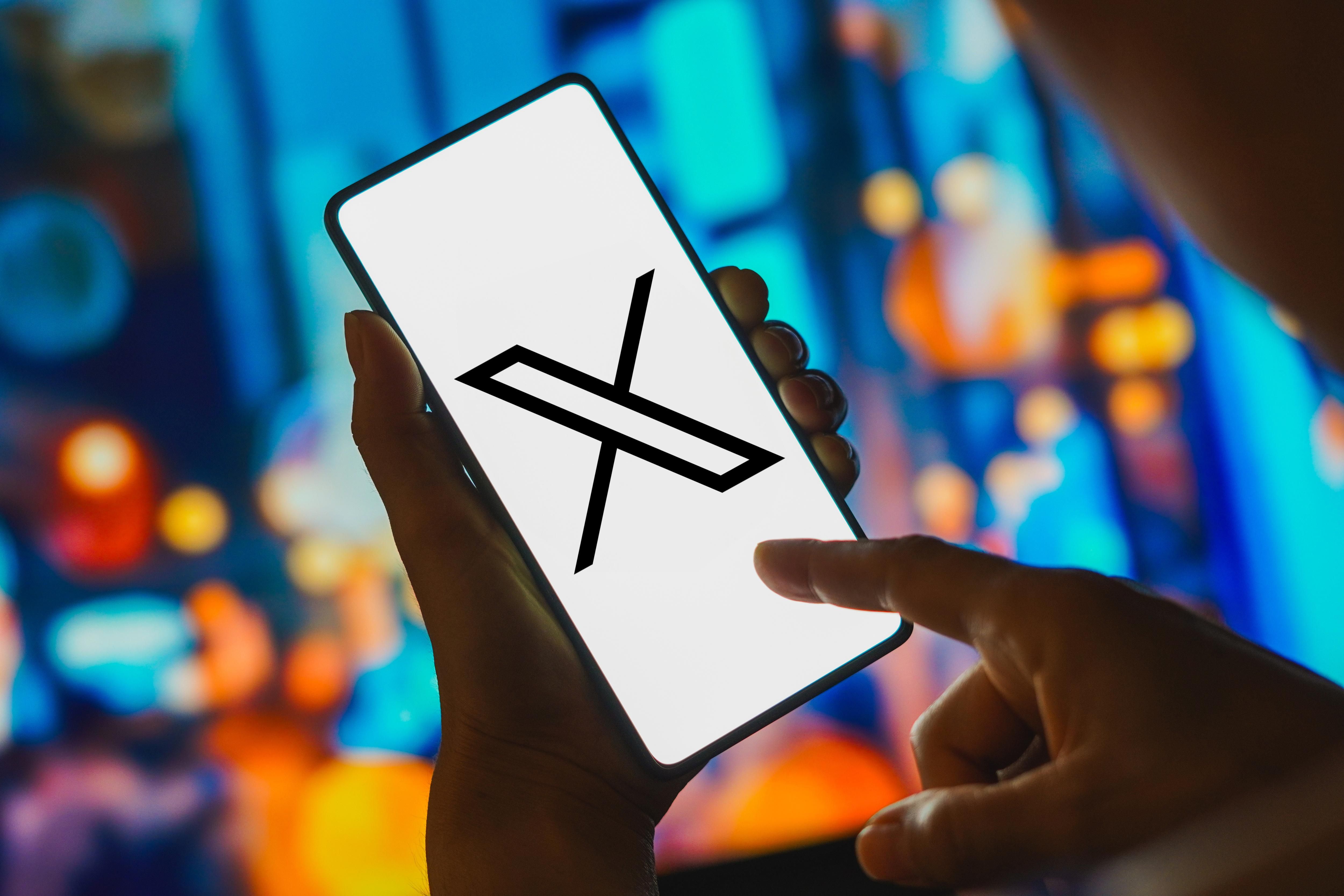 Антисемітський скандал у X Антисемітський скандал у X