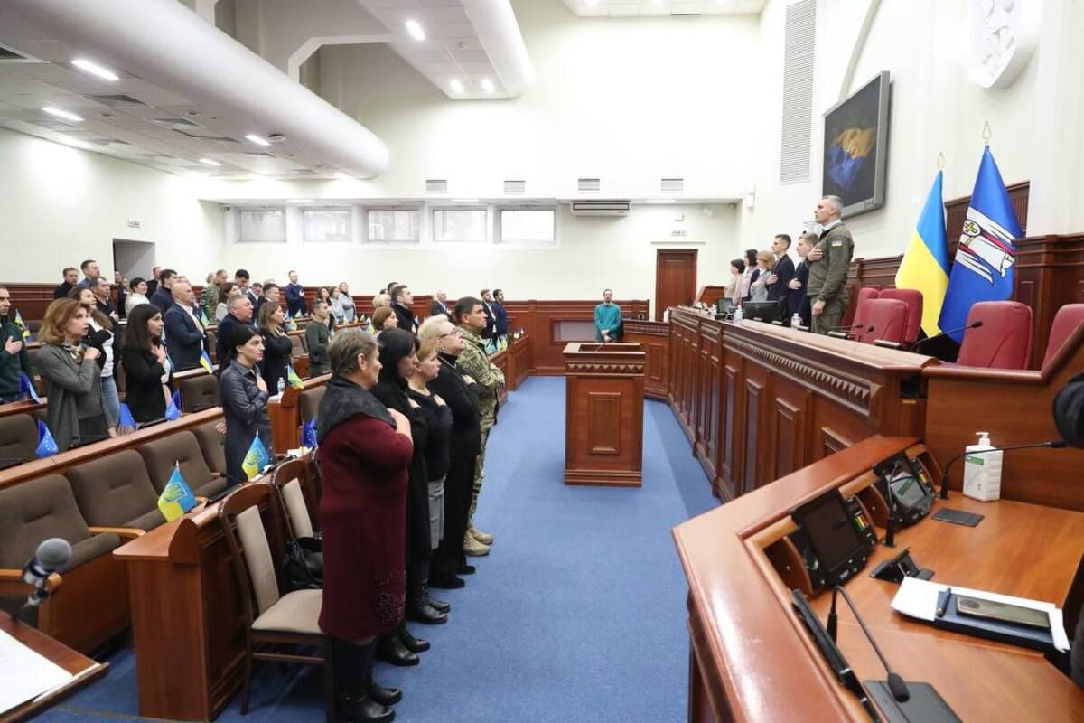 З бюджету Києва виділять додаткову допомогу для ЗСУ