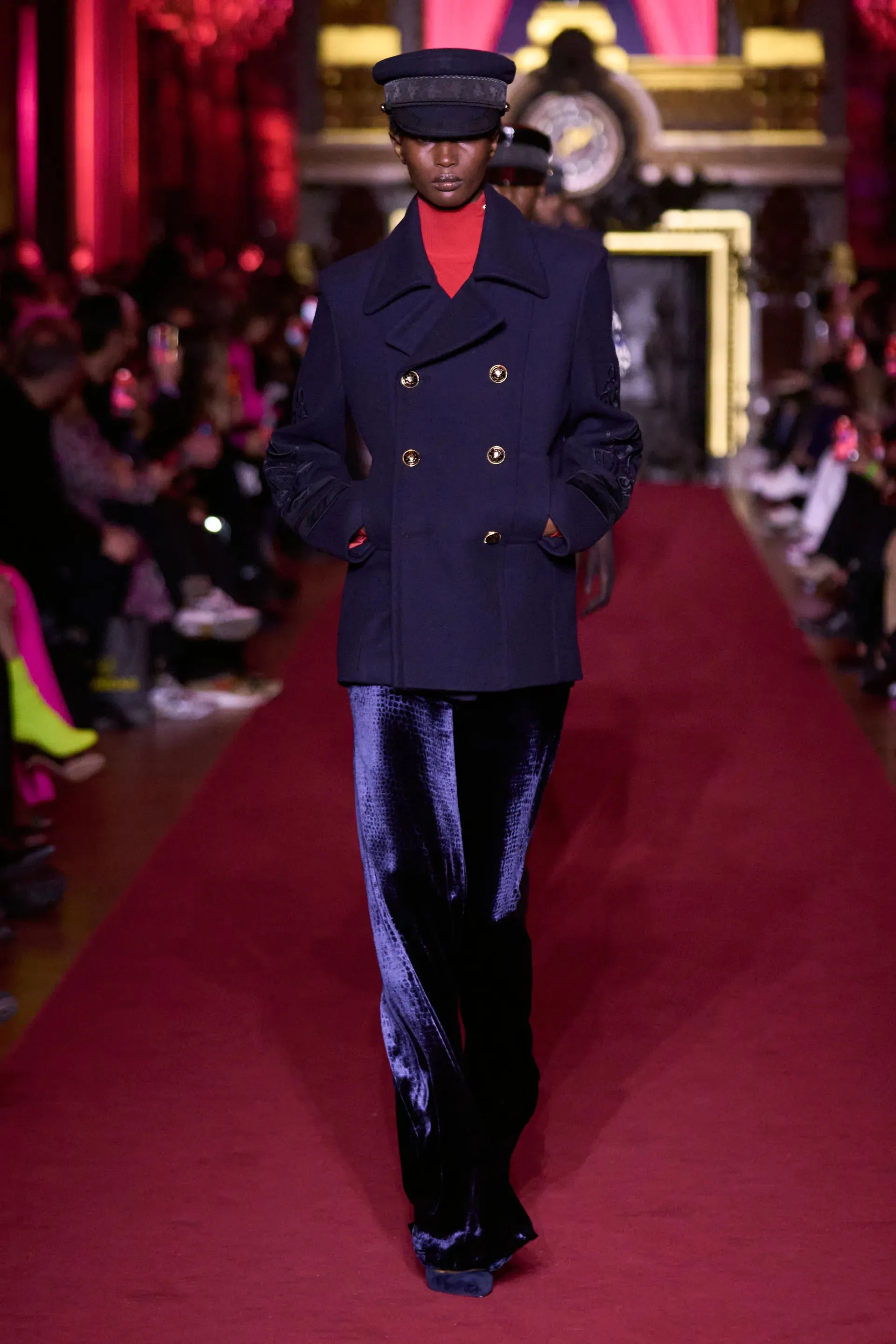 Трендові аксесуари на зиму 2023/24 Трендові аксесуари на зиму 2023/24