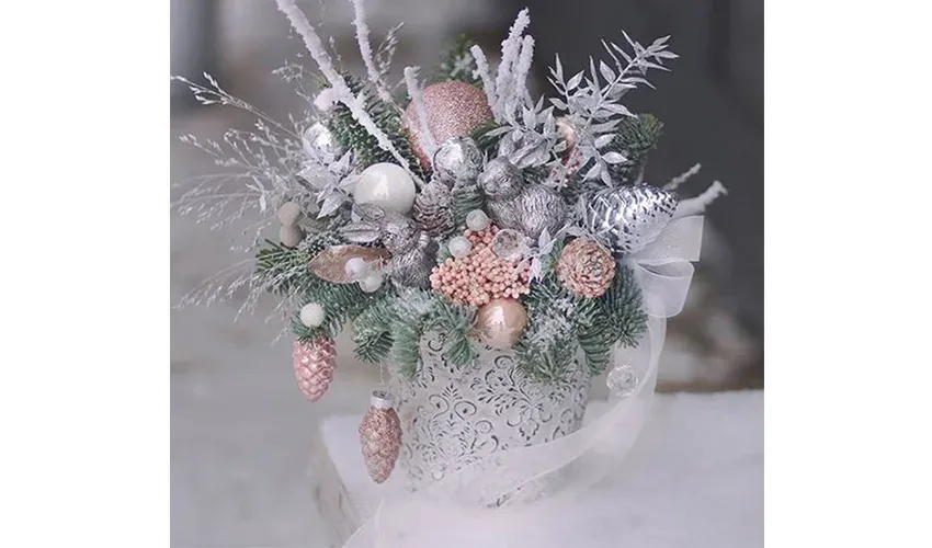 Композиція у вазі Композиція у вазі