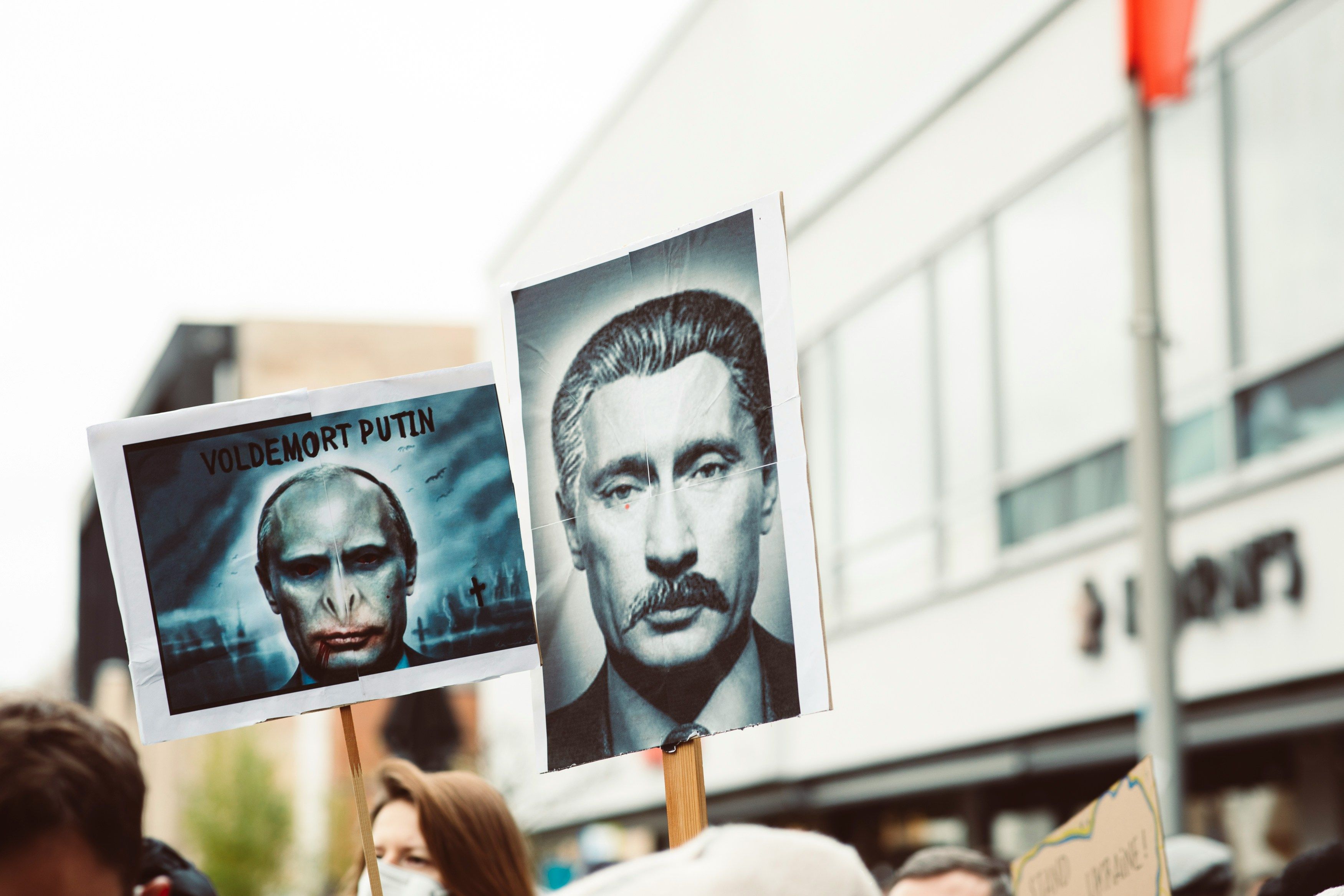 Россия увеличила расходы на войну Россия увеличила расходы на войну