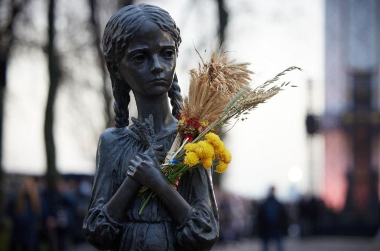 Голодомор 1932 - 33 років вивчатимуть у школах канадської провінції Онтаріо Голодомор 1932 - 33 років вивчатимуть у школах канадської провінції Онтаріо