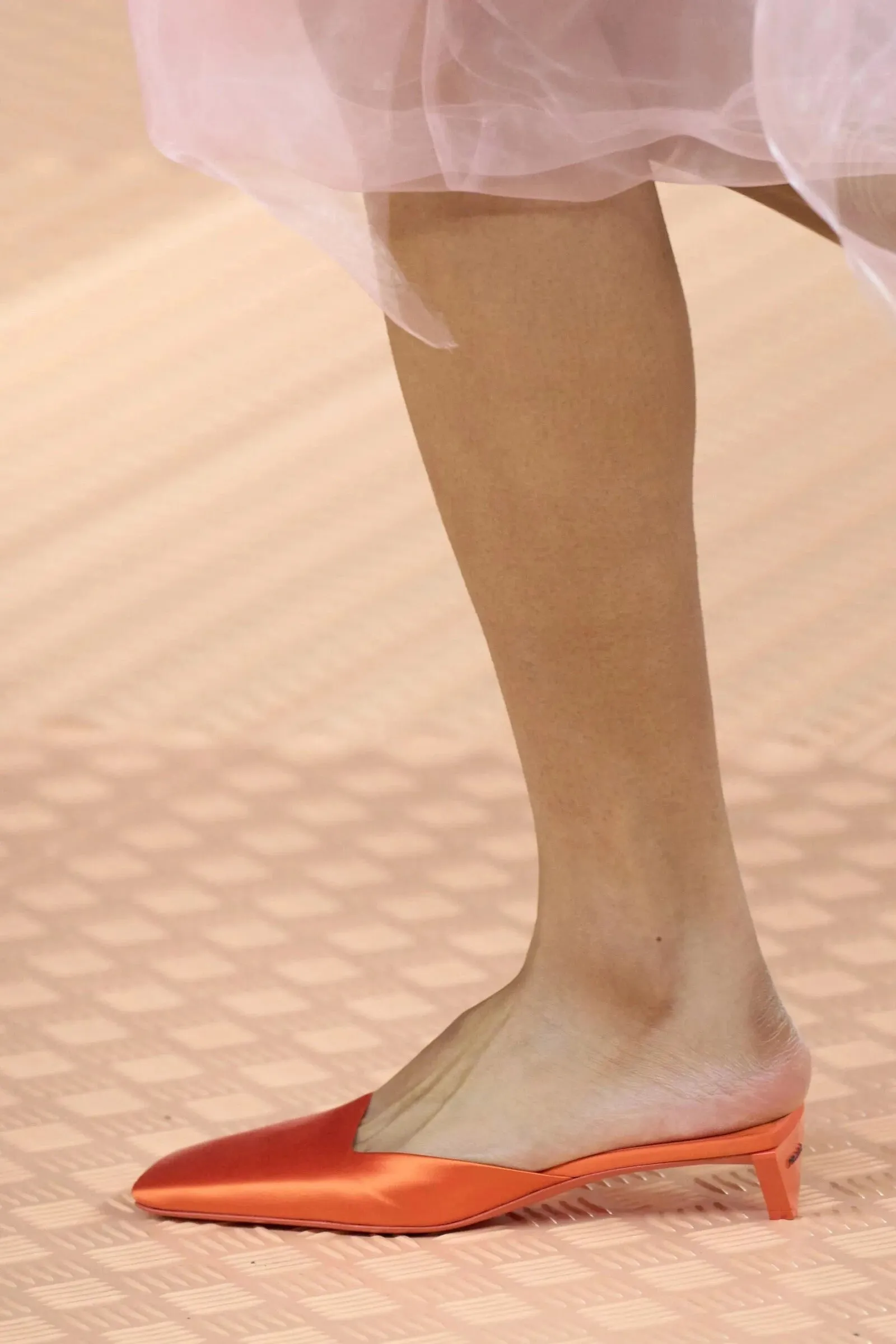 Актуальне взуття на весну 2024 Актуальне взуття на весну 2024