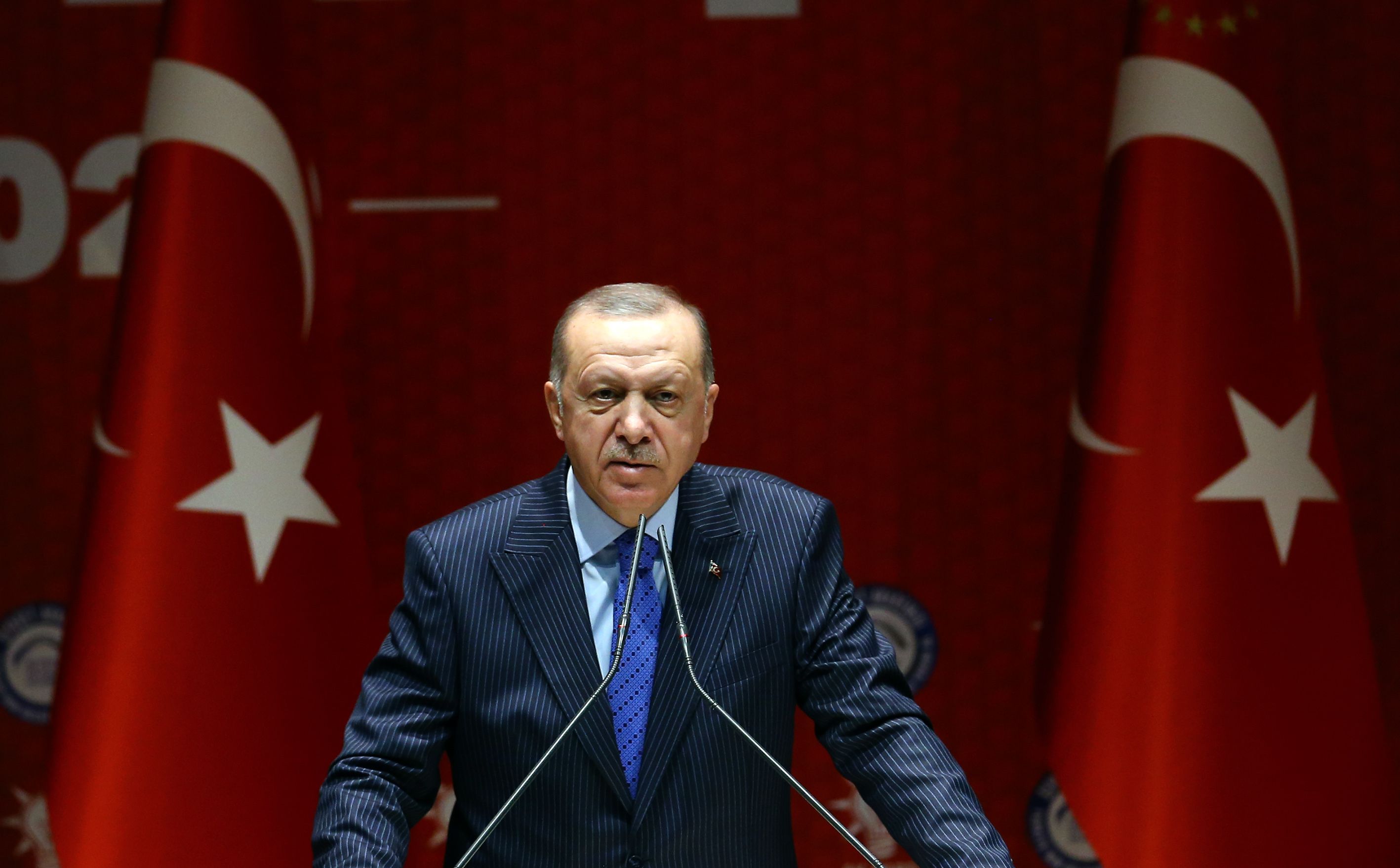 Турции пригрозили санкциями