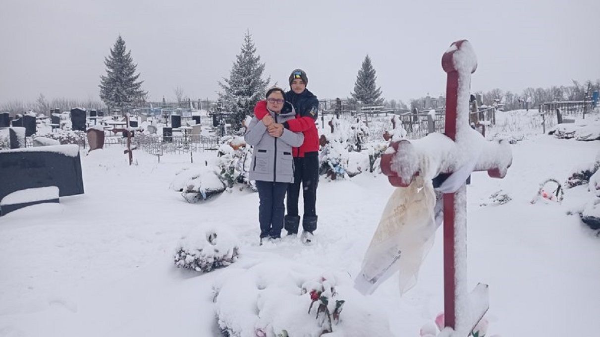 Три покоління родини загинули в Грозі: історія Валентини Козир та її осиротілого онука - 24 Канал Три покоління родини загинули в Грозі: історія Валентини Козир та її осиротілого онука - 24 Канал