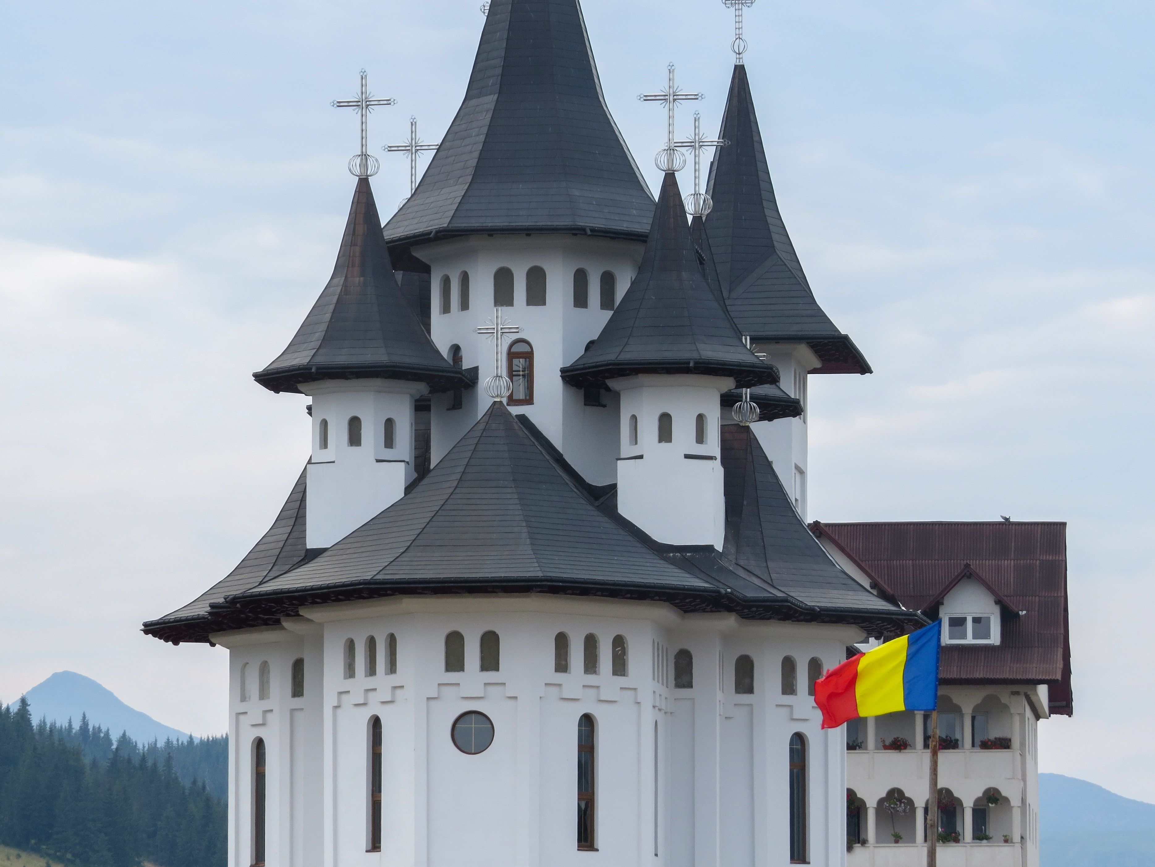 Румыния поможет восстановить Украину