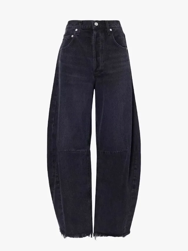 Трендові джинси 2024 року / Фото Vogue