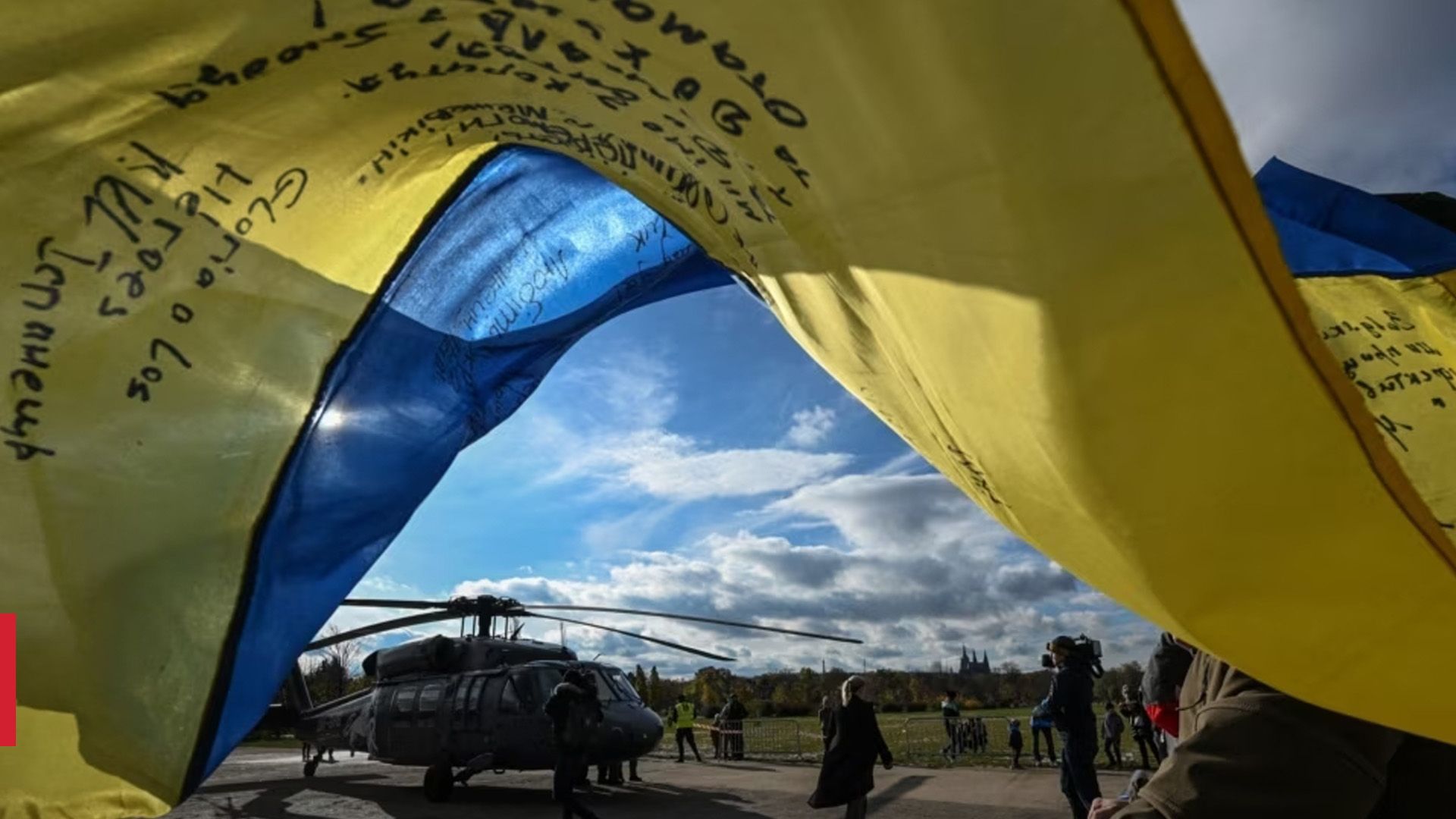 Помощь Украине достигла исторического минимума с января 2022 года: упала почти на 90% - 24 Канал Помощь Украине достигла исторического минимума с января 2022 года: упала почти на 90% - 24 Канал