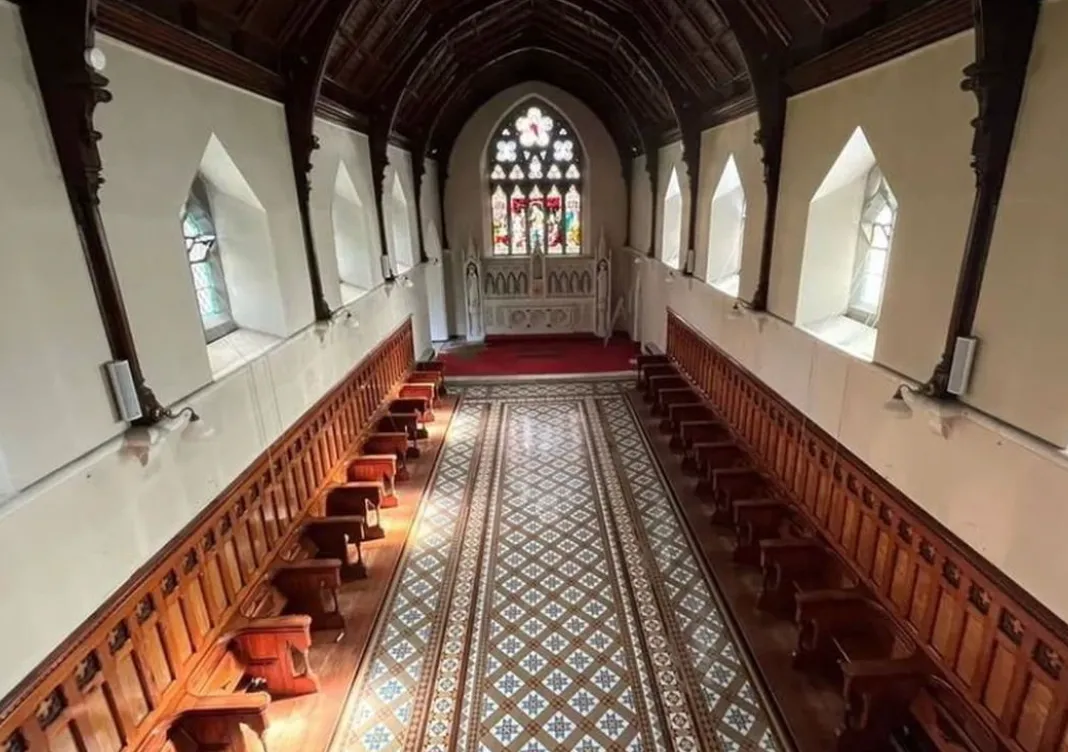 Одна из часовен бывшего монастыря Одна из часовен бывшего монастыря