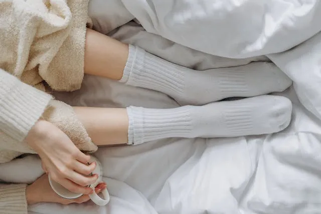 Тісні шкарпетки можуть зашкодити сну