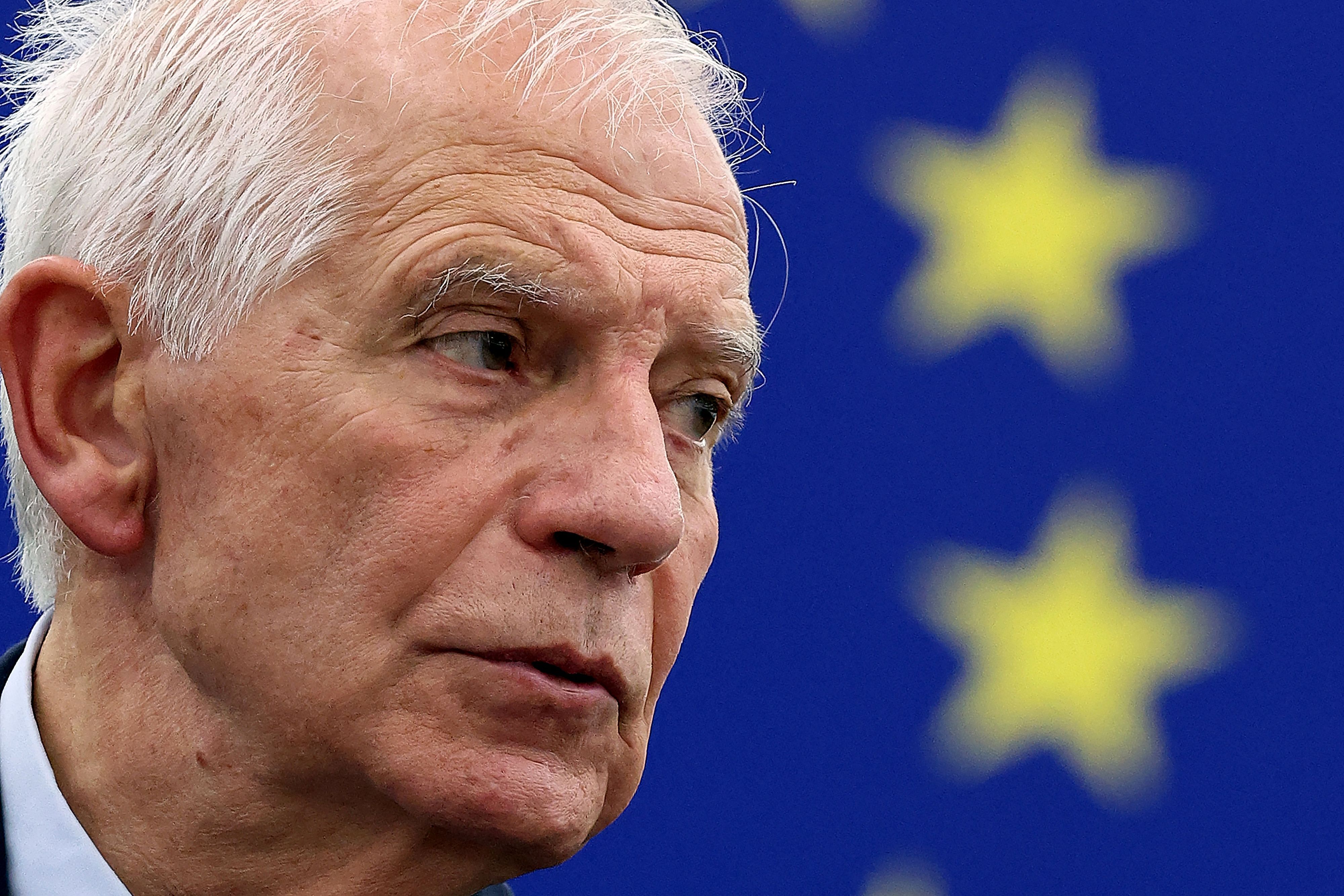 Боррель призвал ЕС поддержать Украину Боррель призвал ЕС поддержать Украину