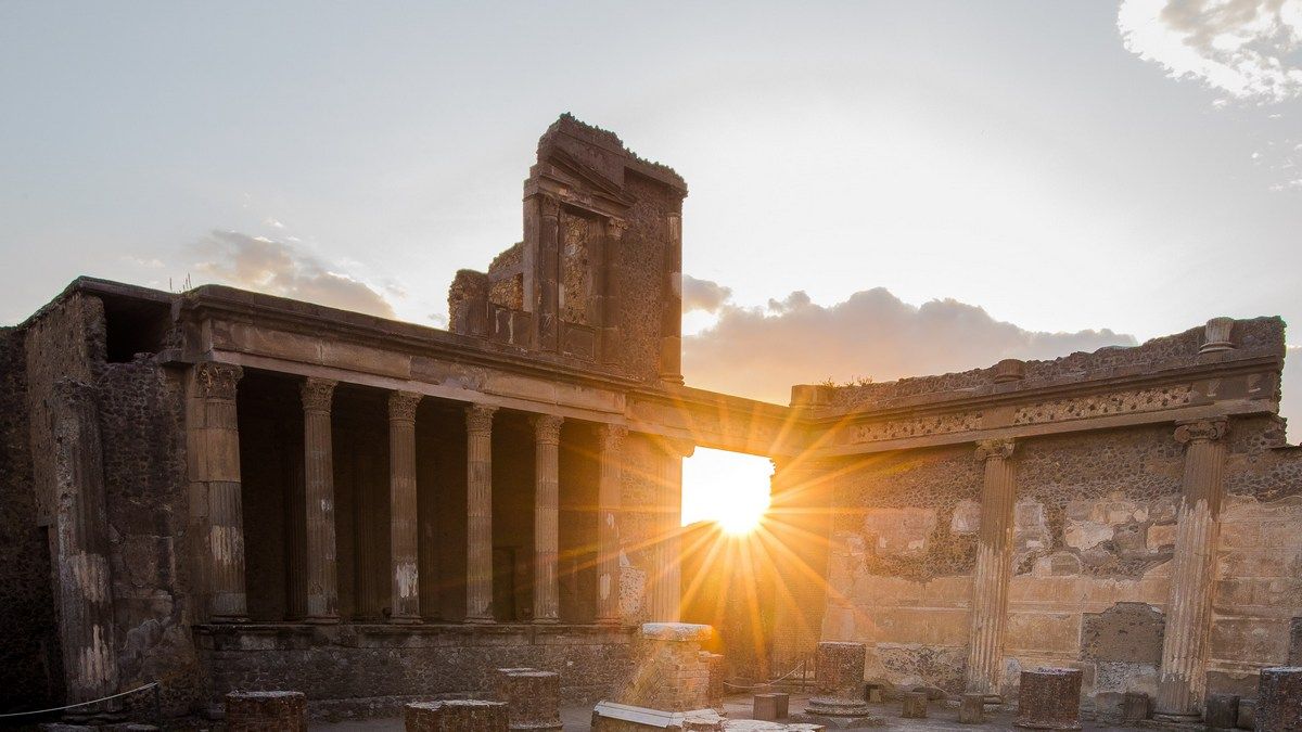 У Помпеях знайшли млин, який також слугував в'язницею для рабів У Помпеях знайшли млин, який також слугував в'язницею для рабів