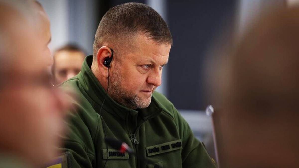 Прослушка у Залужного - СБУ расследует инцидент - что известно - 24 Канал Прослушка у Залужного - СБУ расследует инцидент - что известно - 24 Канал