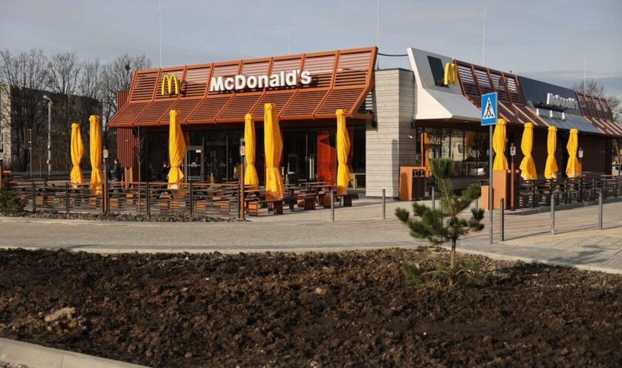 Во Львове открыли 8-й McDonald's Во Львове открыли 8-й McDonald's