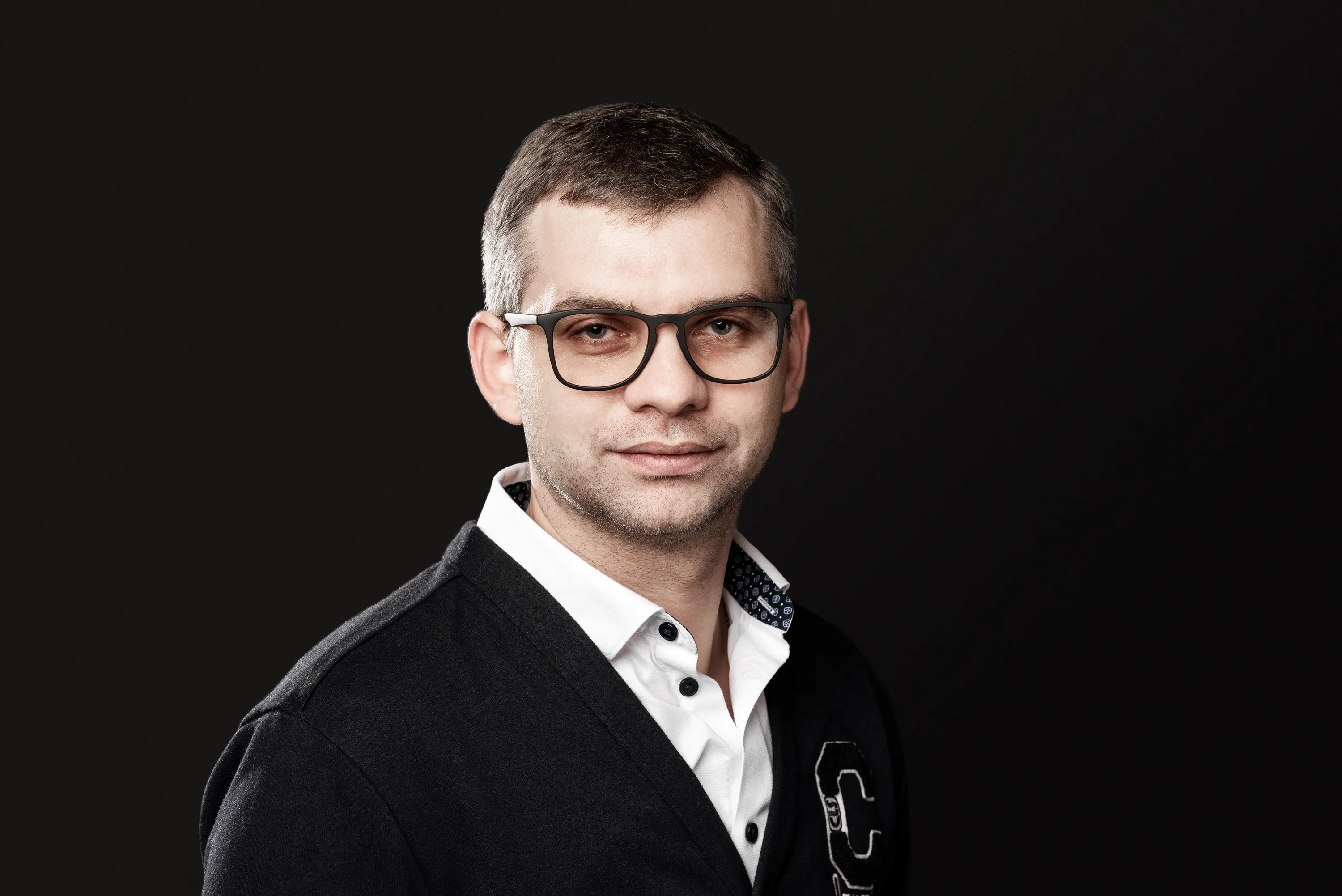 Сергій Дзекунов Сергій Дзекунов