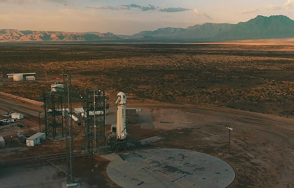 New Shepard перед стартом New Shepard перед стартом