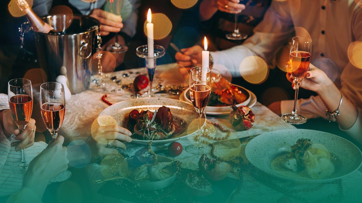 Яка вартість столу на Новий рік - чи подорожчає салат Олів'є - ціни на продукти Яка вартість столу на Новий рік - чи подорожчає салат Олів'є - ціни на продукти