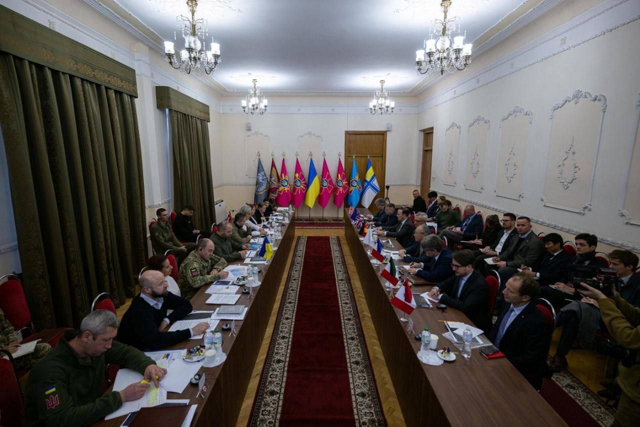 Міноборони завершило перевірку реєстру військовозобов'язаних Оберіг Міноборони завершило перевірку реєстру військовозобов'язаних Оберіг