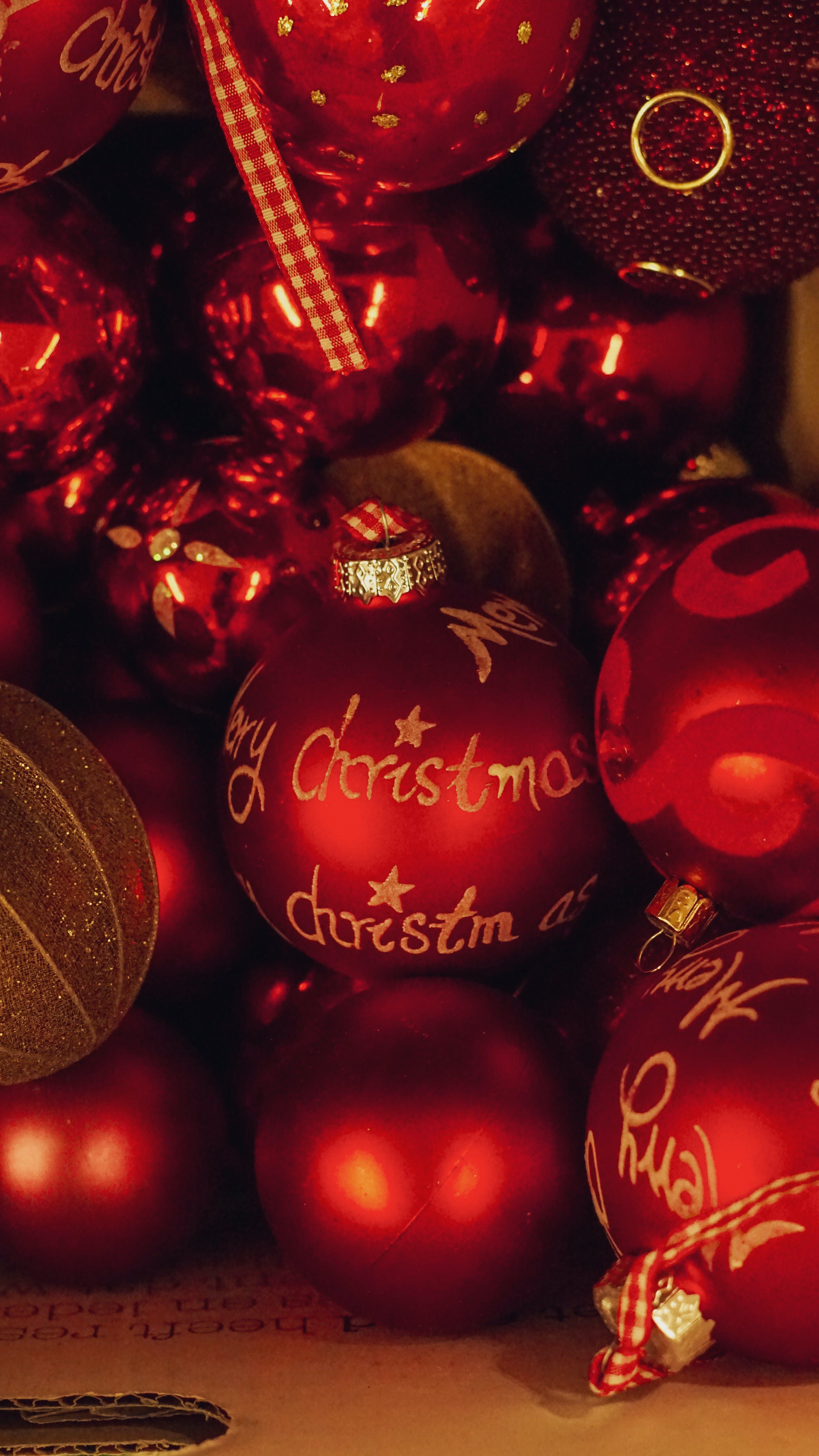 Украинцы в Польше потратят на Рождество вдвое меньше поляков Украинцы в Польше потратят на Рождество вдвое меньше поляков