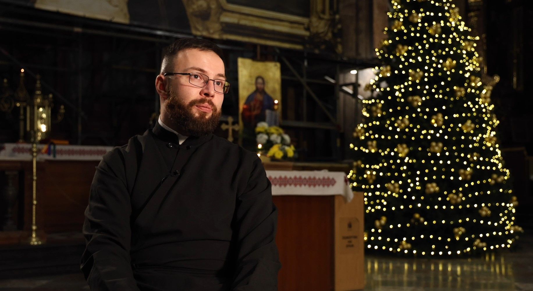 Капеллан Роман Ментух рассказал о помощи военным Капеллан Роман Ментух рассказал о помощи военным