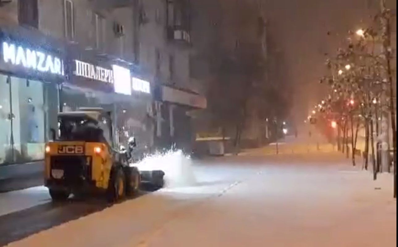 Киев замело снегом Киев замело снегом