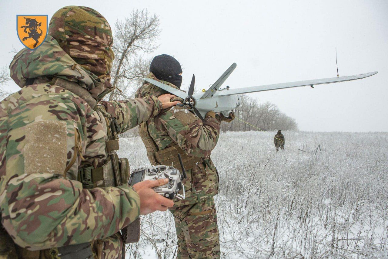 На Лиманском направлении дронами отразили масштабное наступление россиян На Лиманском направлении дронами отразили масштабное наступление россиян