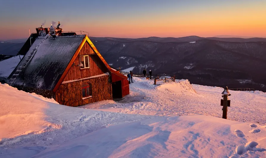Гірський будиночок у Бещадах Гірський будиночок у Бещадах