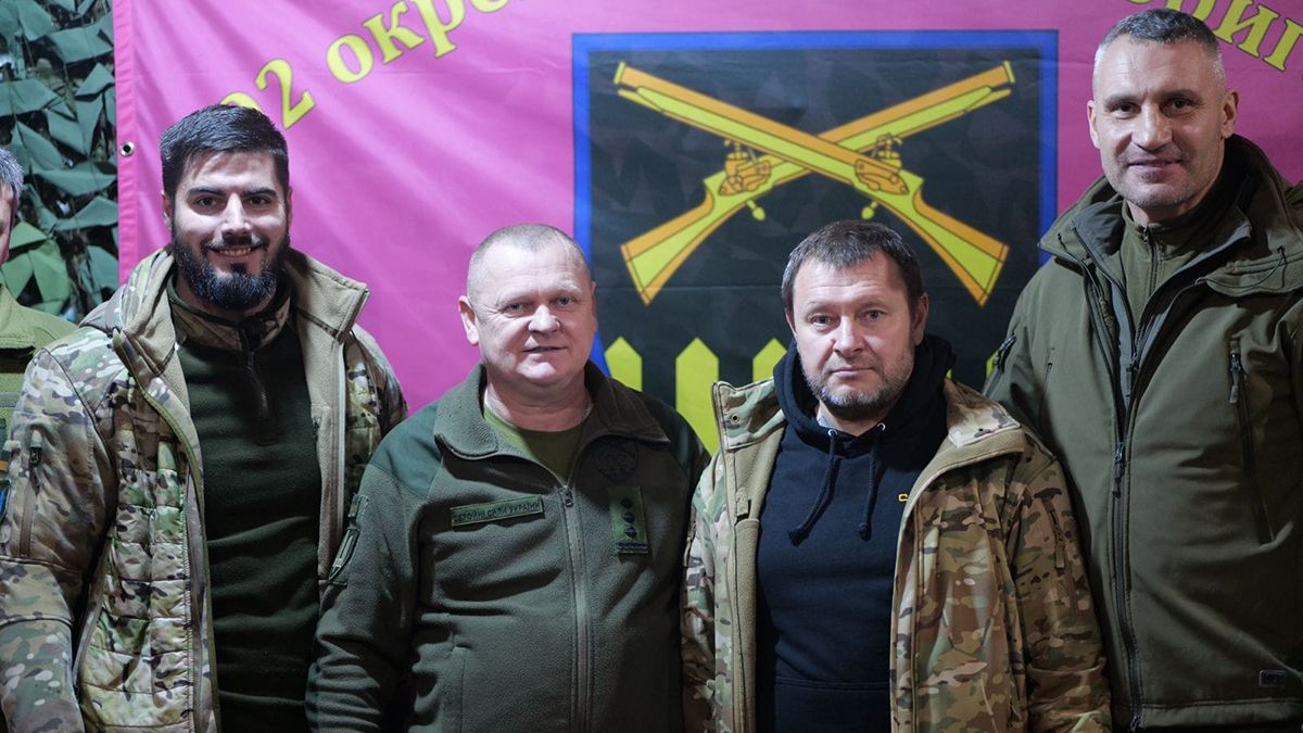 Віталій Кличко зустрів Новий рік із захисниками на передовій - 24 Канал