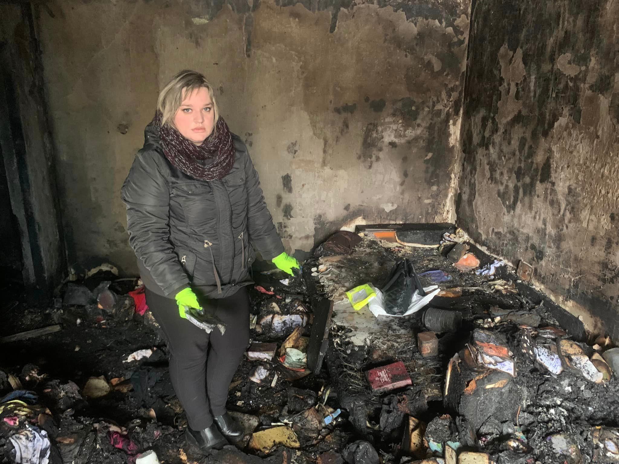 Мати двох дітей залишилася без житла Мати двох дітей залишилася без житла