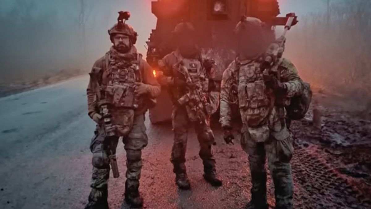 У СБУ розповіли, як їхні снайпери захищали дорогу життя під Бахмутом У СБУ розповіли, як їхні снайпери захищали дорогу життя під Бахмутом