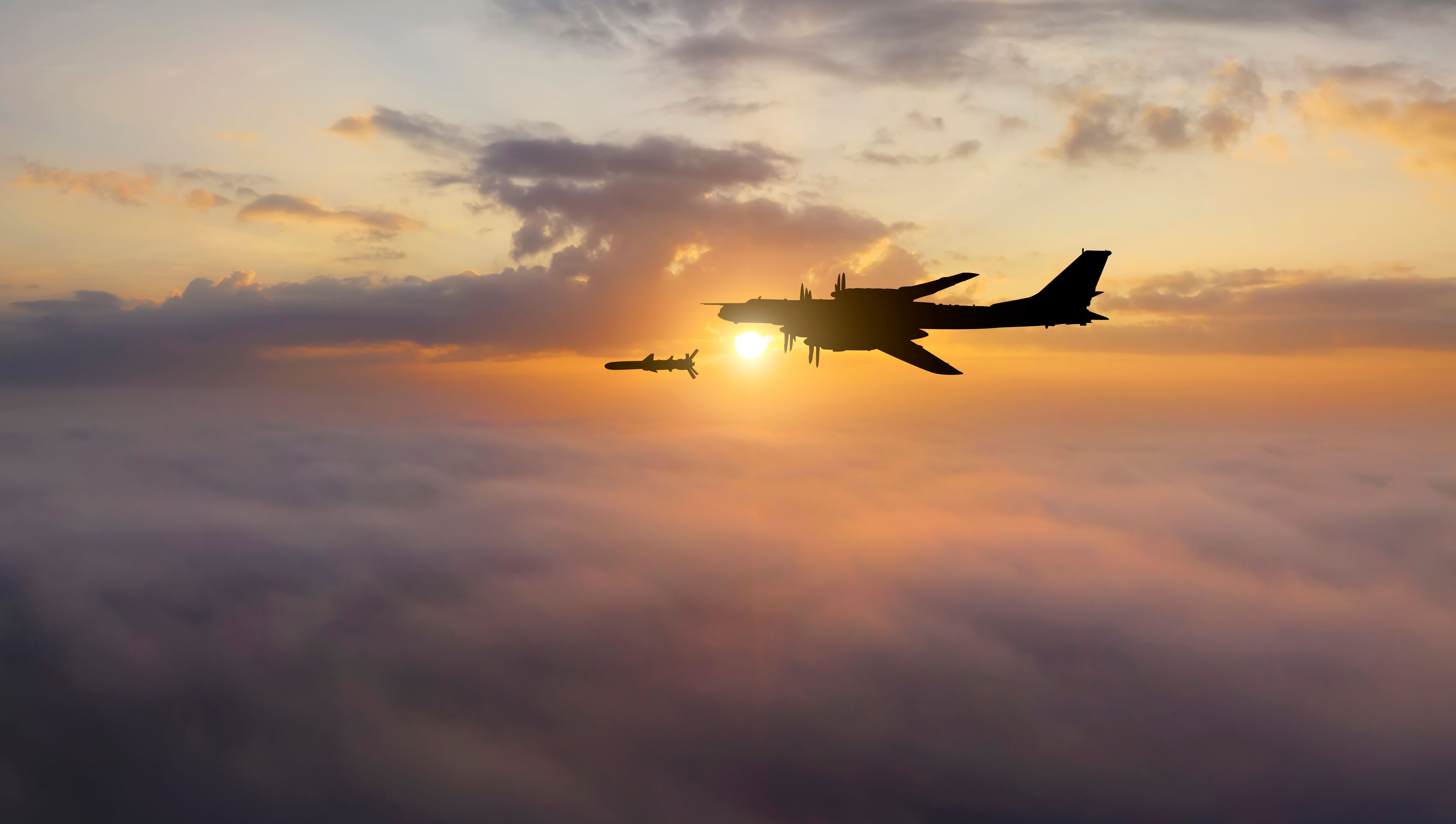 Враг поднял 9 Ту-95МС в воздух Враг поднял 9 Ту-95МС в воздух