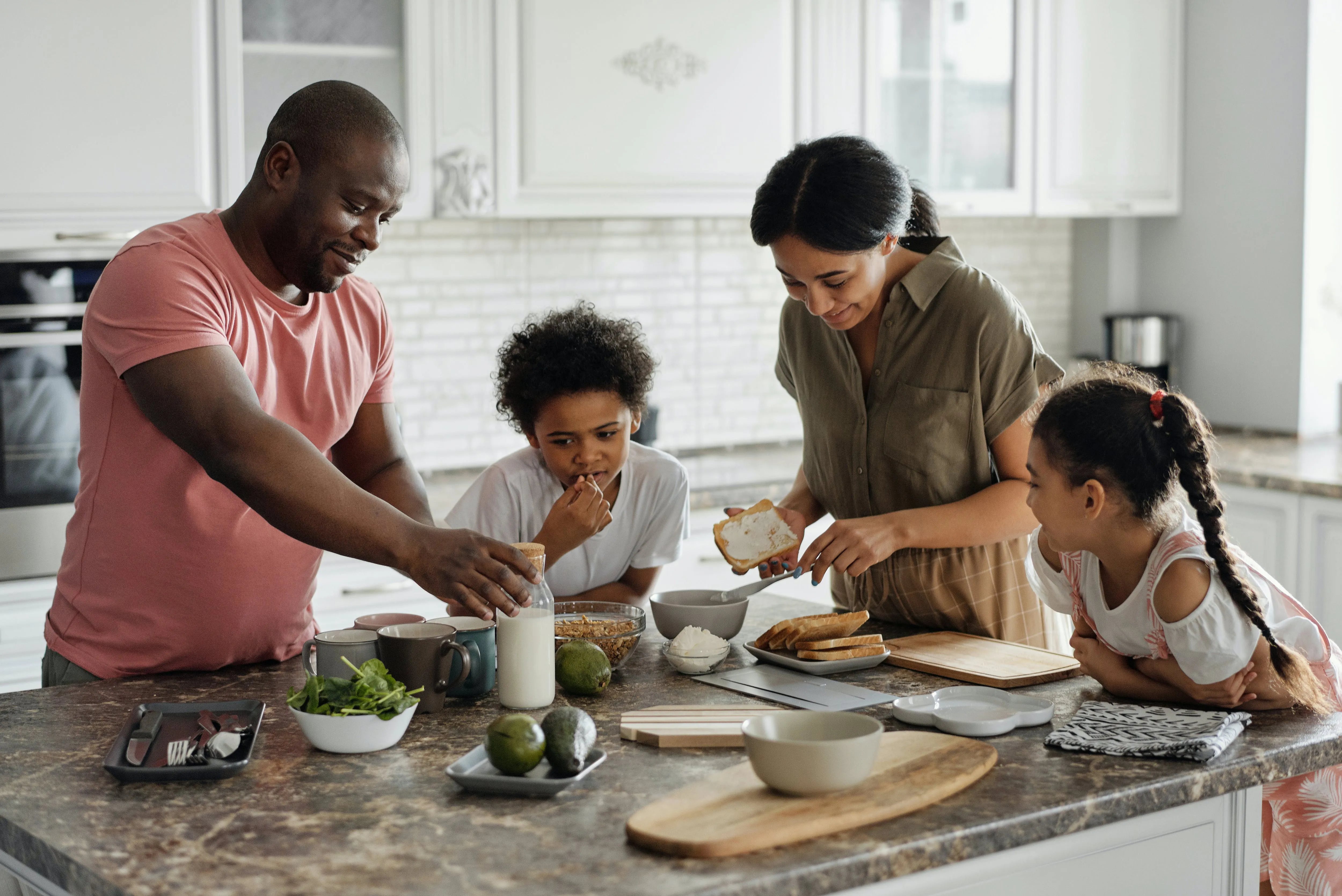 Приготовление пищи сближает членов семьи