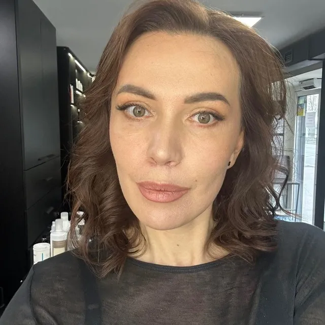 Виктория – жена Слуги народа Владлена Неклюдова Виктория – жена Слуги народа Владлена Неклюдова