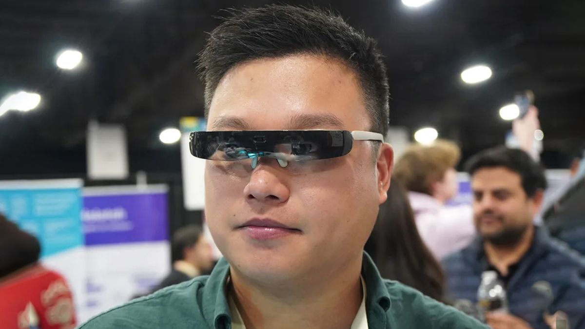 Особливі окуляри допомагають краще фокусувати зір, не напружуючи очі Особливі окуляри допомагають краще фокусувати зір, не напружуючи очі