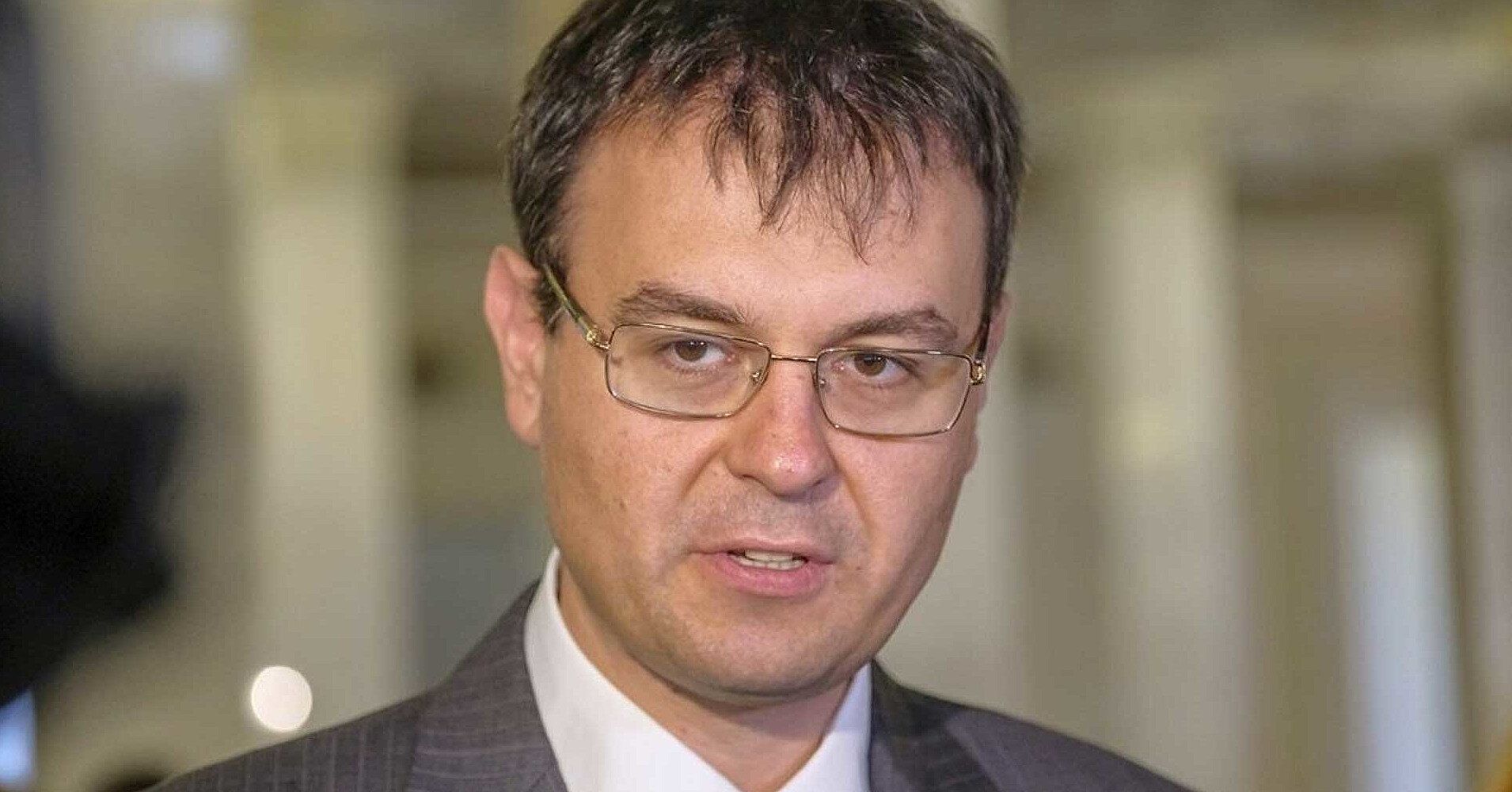 Керівництво Київської податкової звільнять: усе через хабар інспектора - 24 Канал Керівництво Київської податкової звільнять: усе через хабар інспектора - 24 Канал