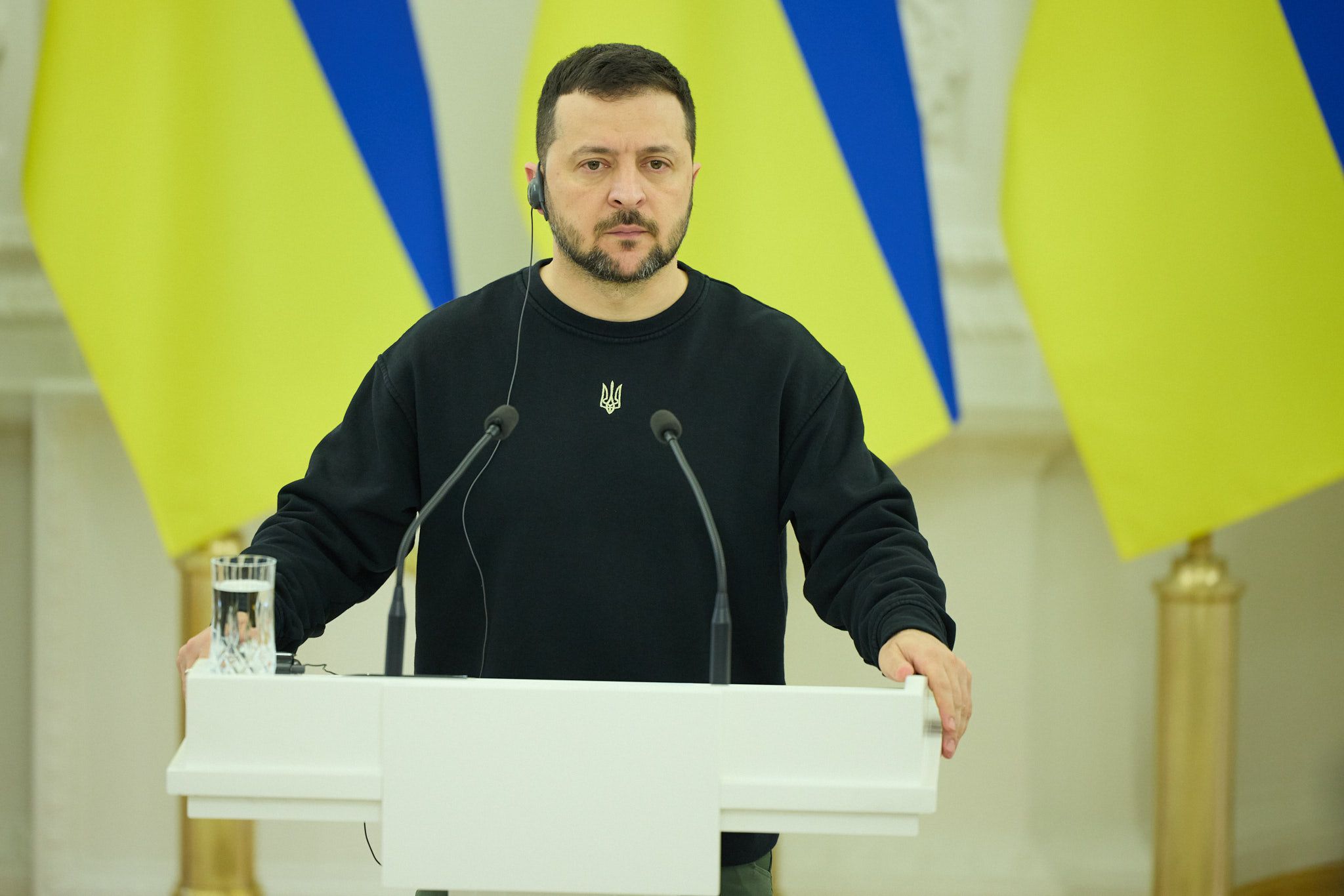 Зеленский прибыл в Литву и встретился с лидерами общественного мнения Зеленский прибыл в Литву и встретился с лидерами общественного мнения