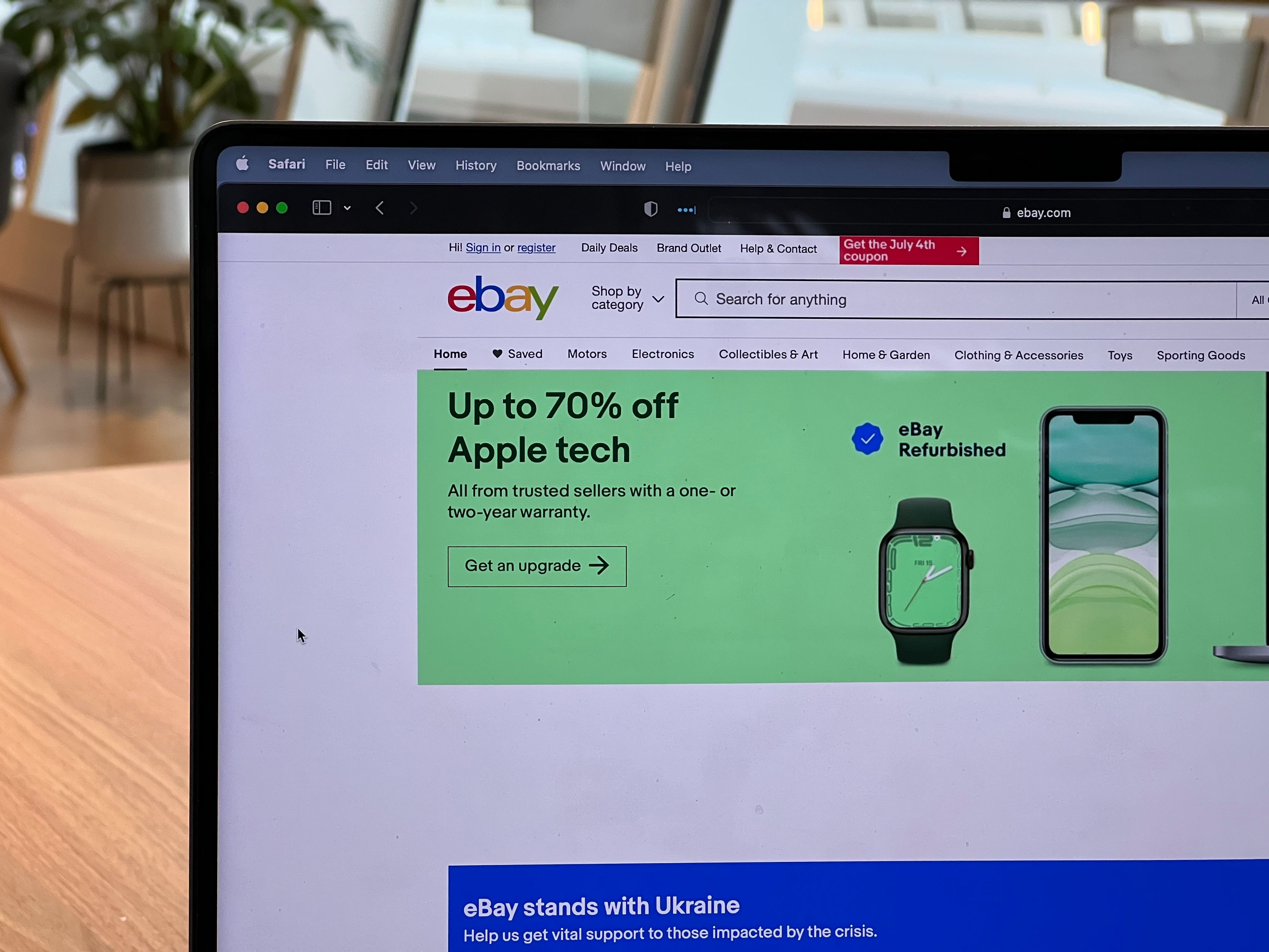 EBay переслідує блогерів