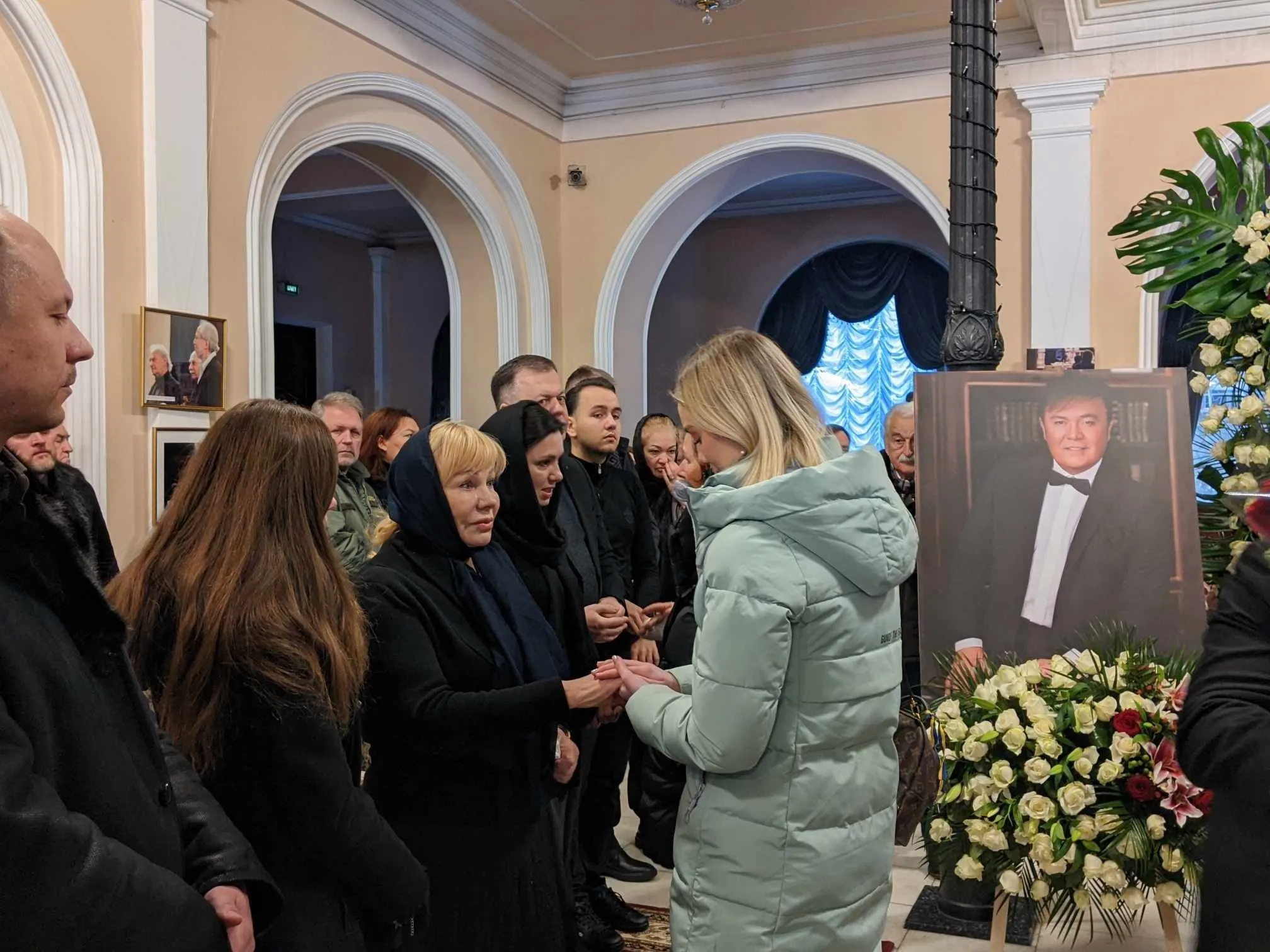 Похороны Виталия Белоножка