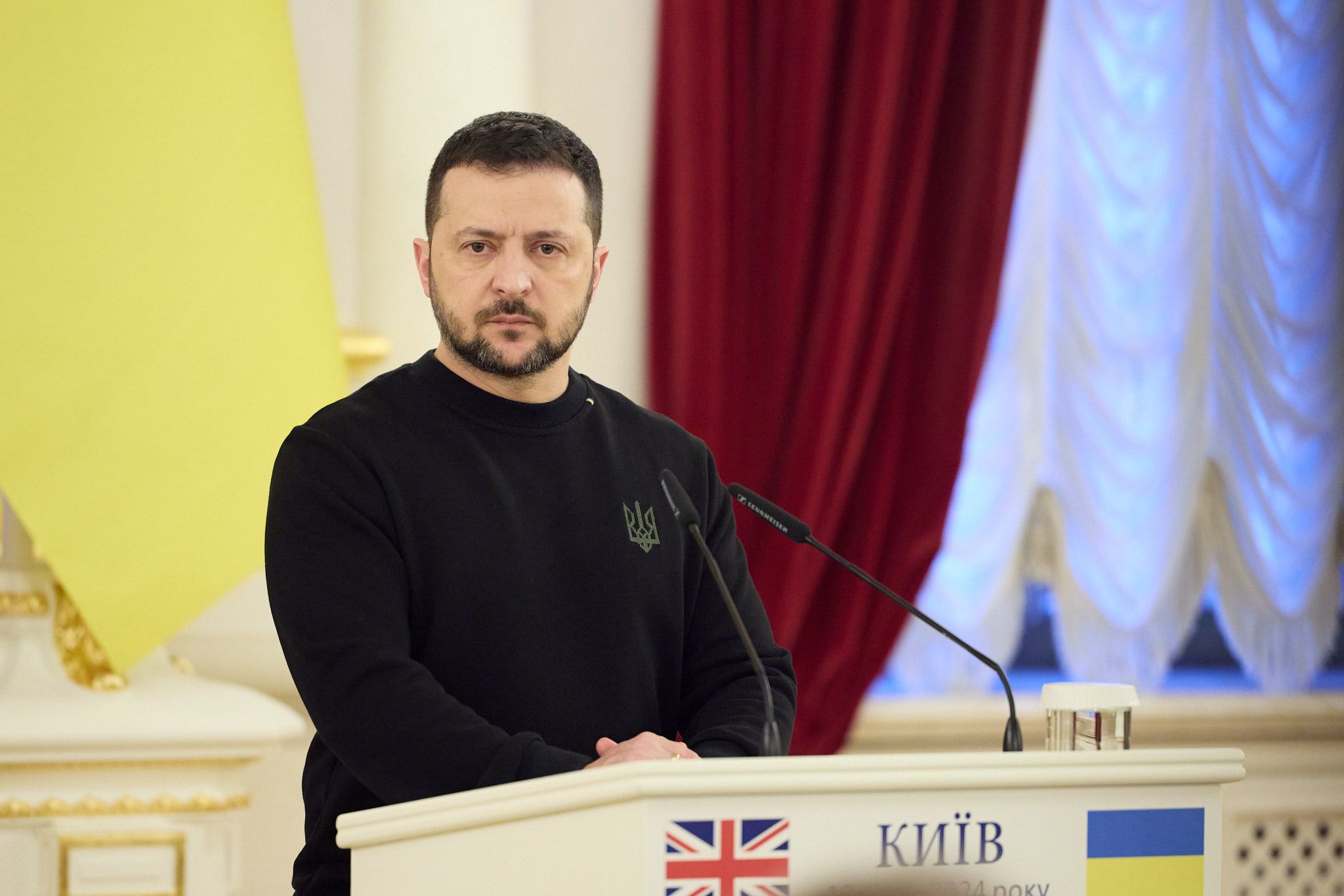 Зеленський прокоментував проєкт закону про мобілізацію Зеленський прокоментував проєкт закону про мобілізацію