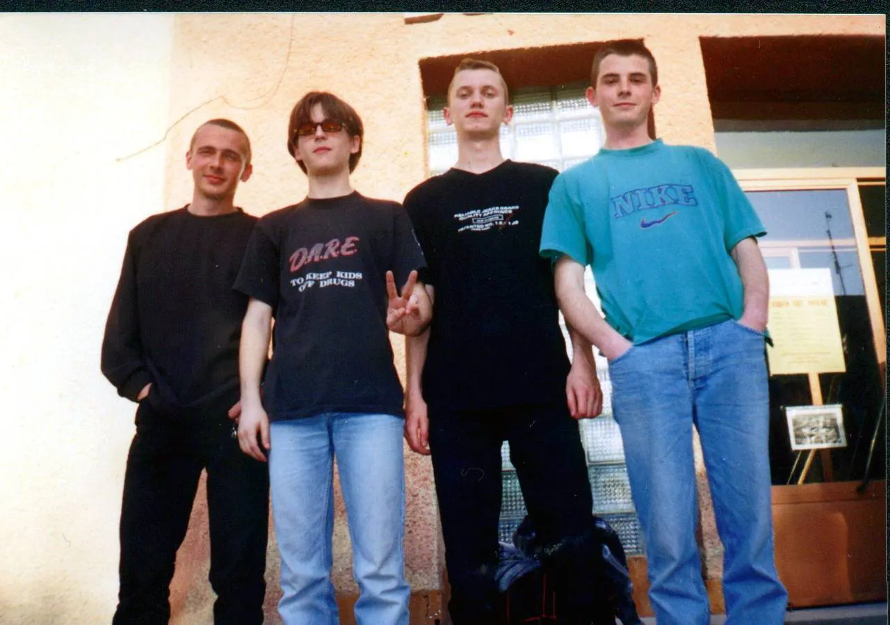 Архівні кадри БЕЗ ОБМЕЖЕНЬ Архівні кадри БЕЗ ОБМЕЖЕНЬ