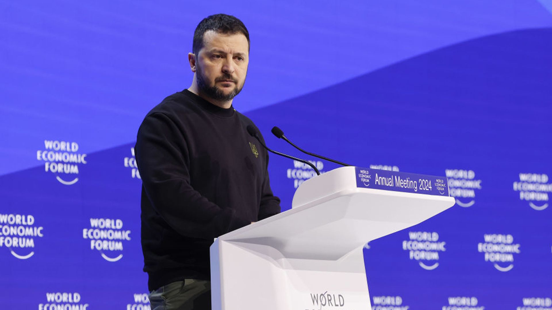 Зеленский рассказал о сбивании А-50 и Ил-22 на форуме в Давосе Зеленский рассказал о сбивании А-50 и Ил-22 на форуме в Давосе