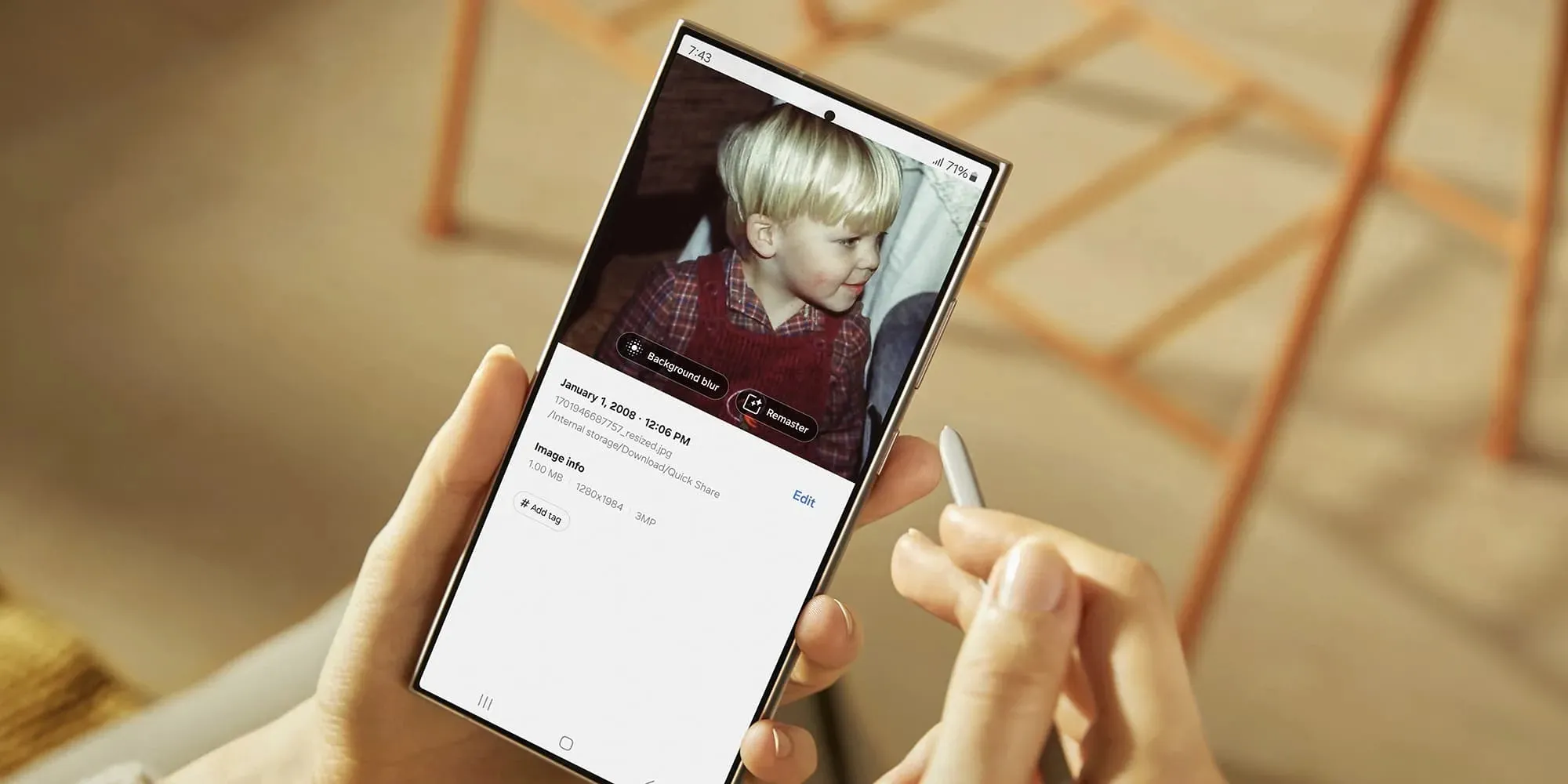 Пример работы ИИ в Галерее Пример работы ИИ в Галерее