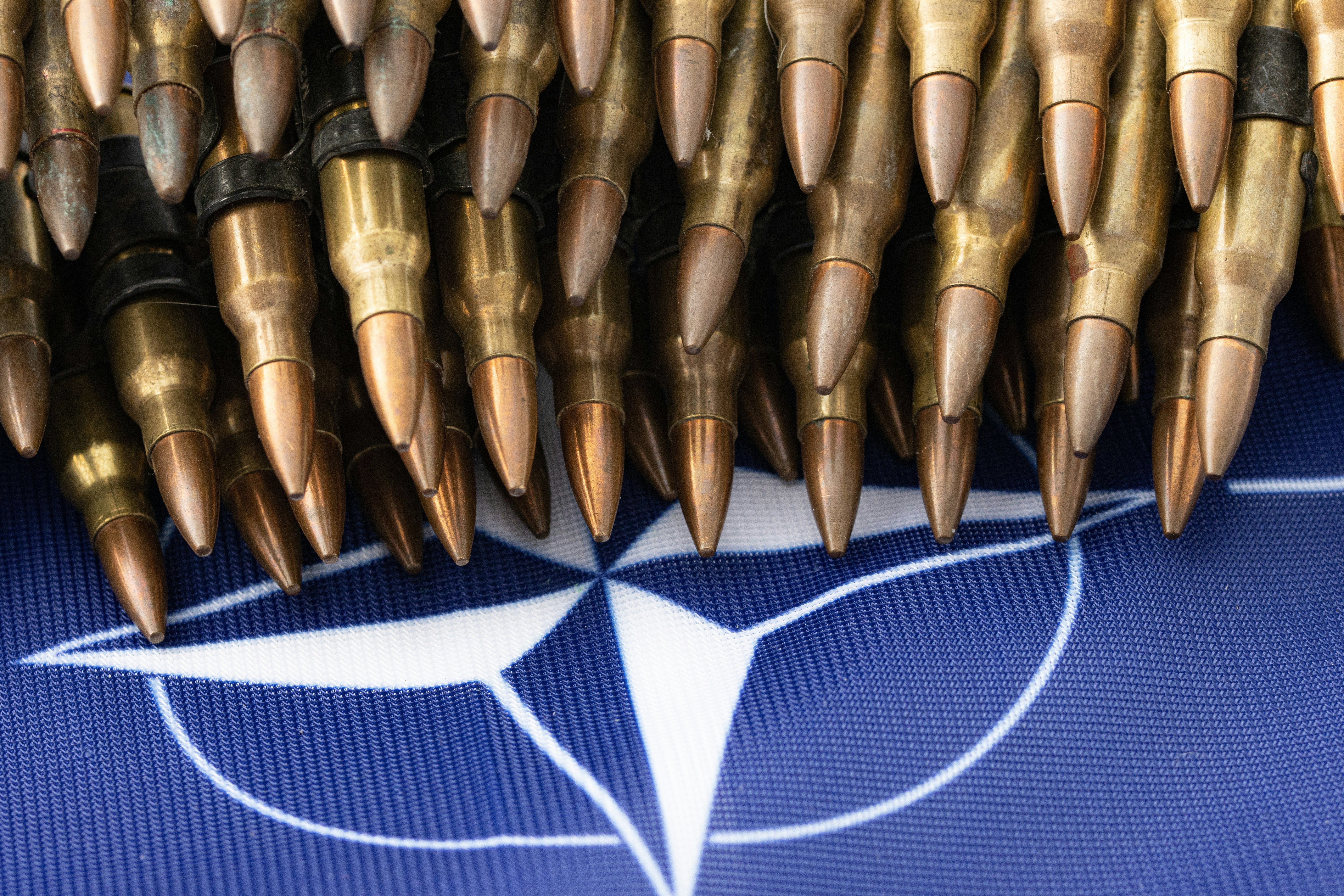 Сколько НАТО выделило на оборону