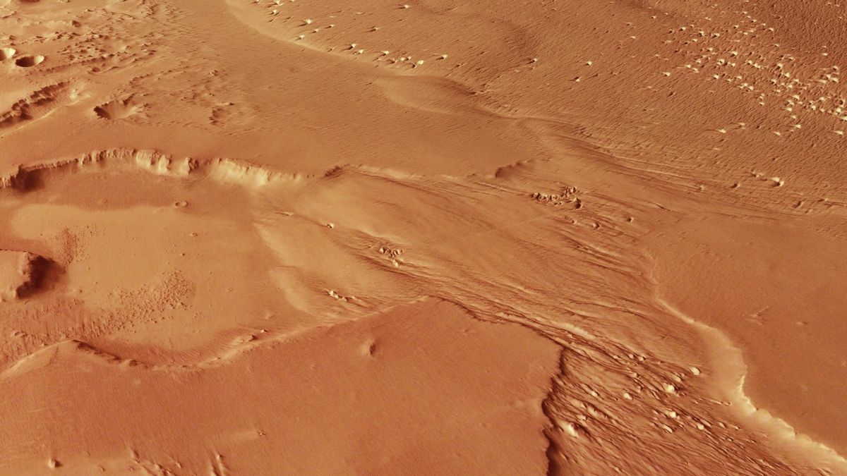 Гигантские залежи замерзшей воды могут скрываться на экваторе Марса Гигантские залежи замерзшей воды могут скрываться на экваторе Марса