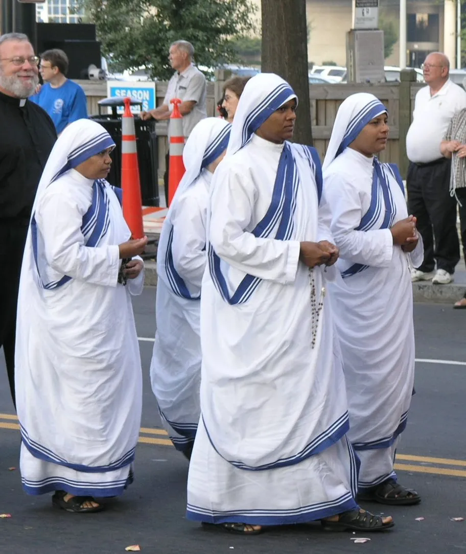 Сестри Милосердя