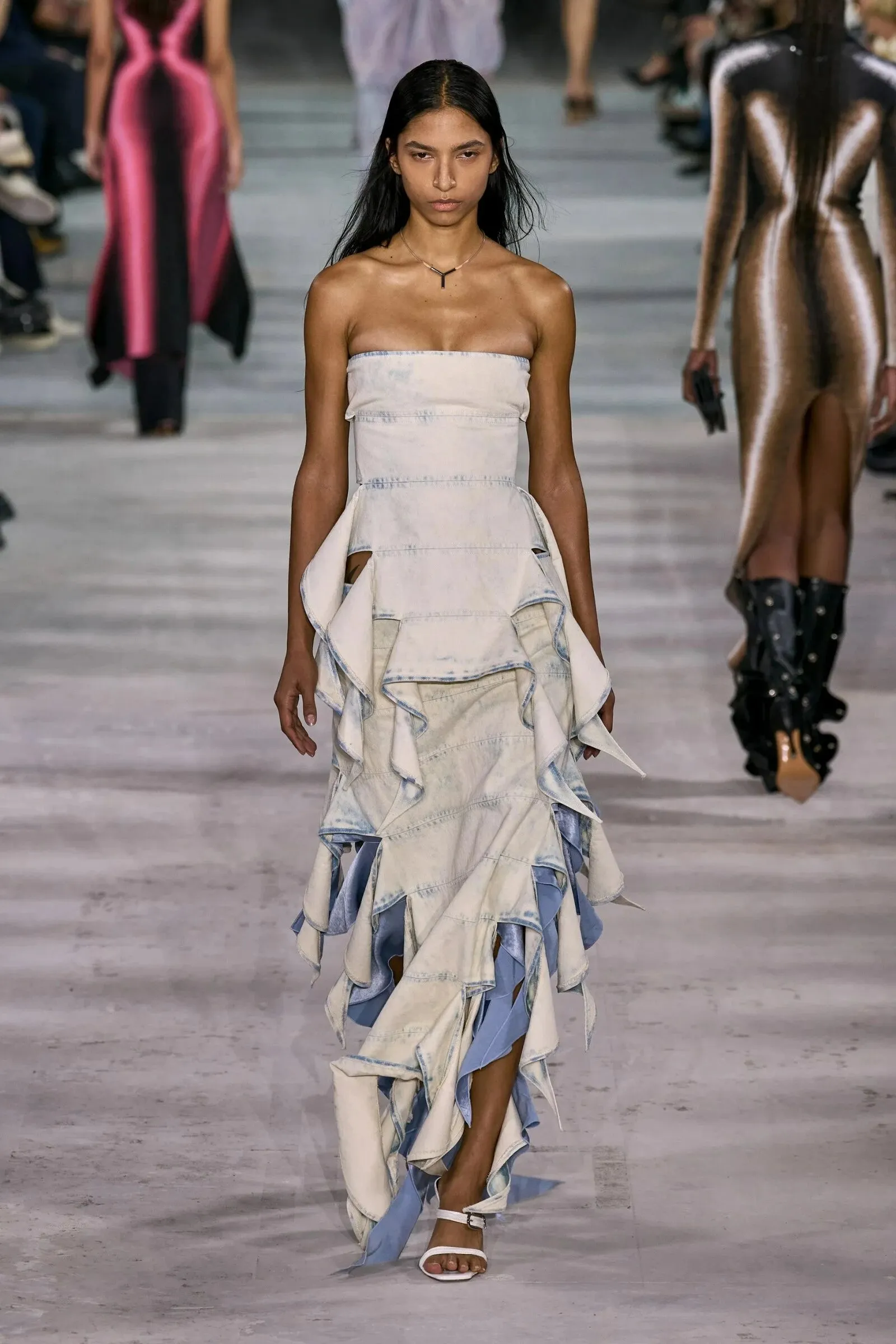 Актуальні спідниці на весняний сезон Актуальні спідниці на весняний сезон